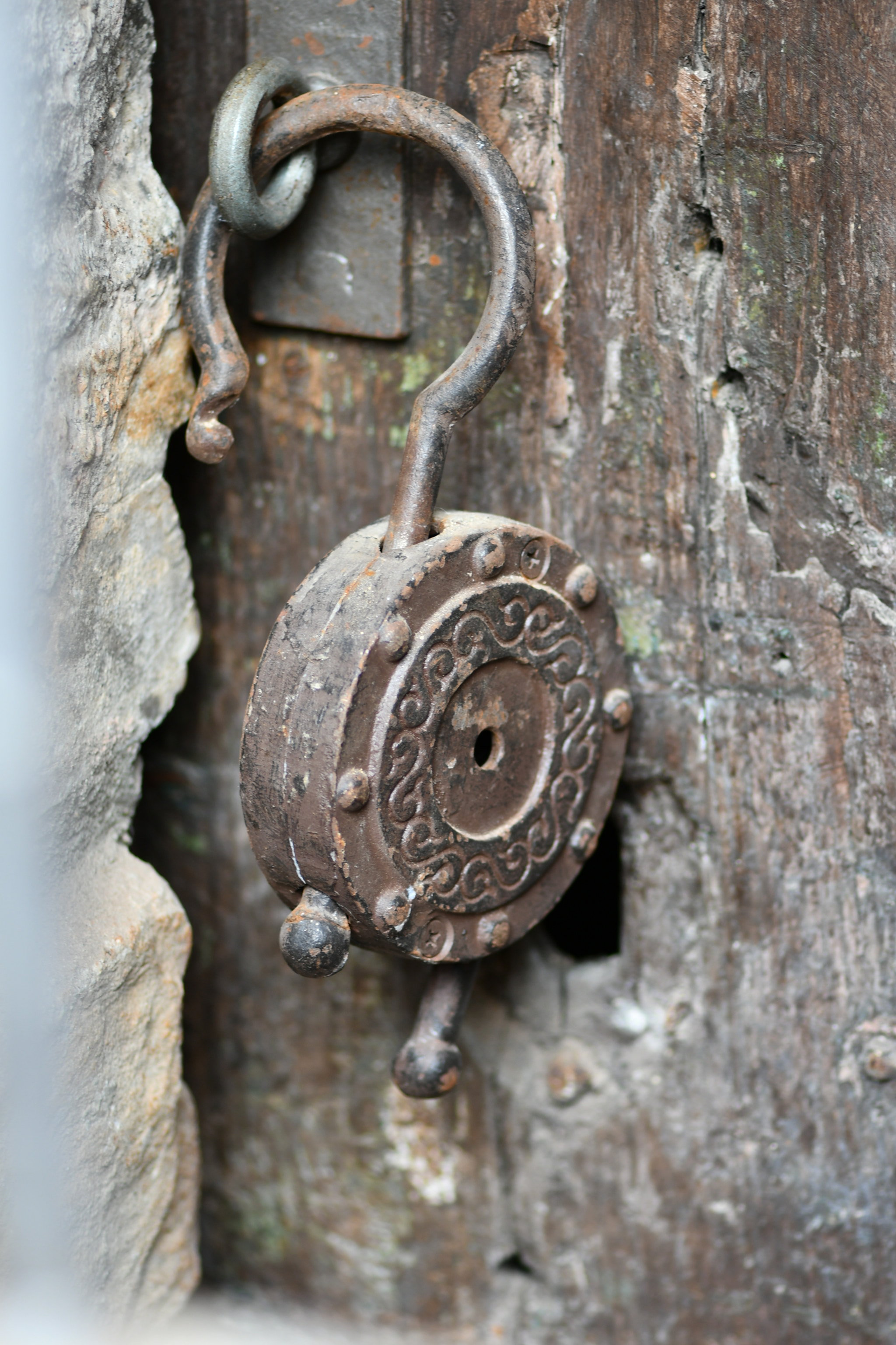 Nikon AF-S Micro-Nikkor 105mm F2.8G IF-ED VR sample photo. Keyless entry photography
