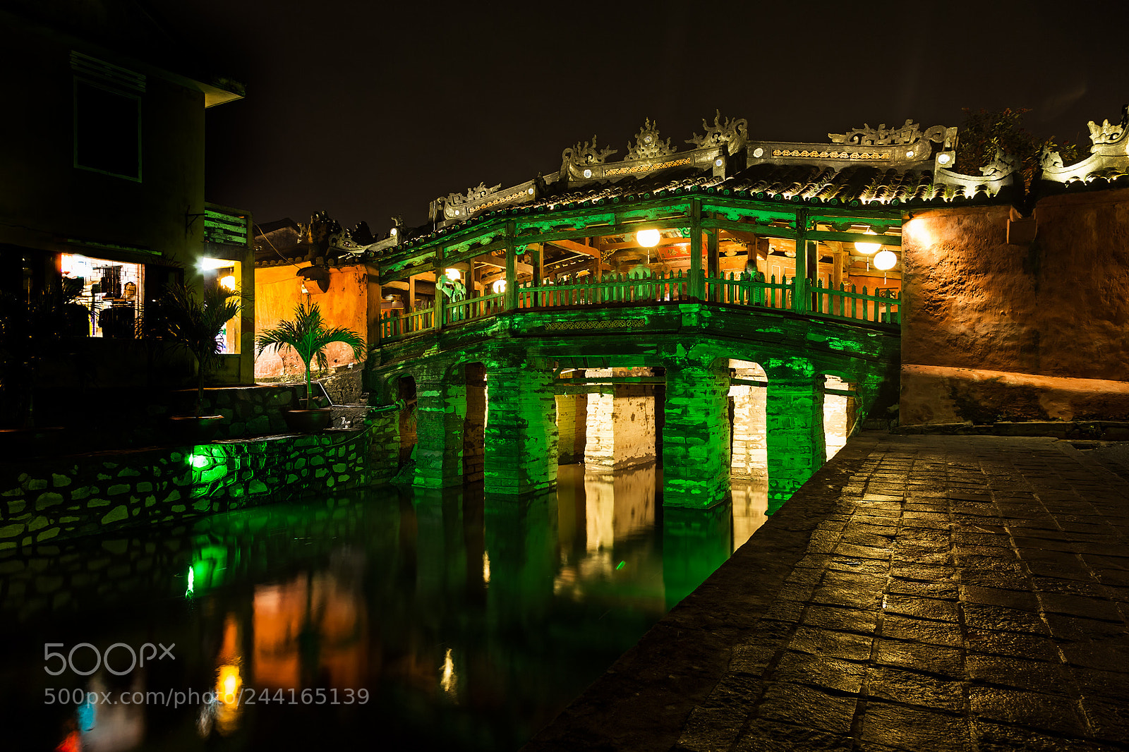 Canon EOS-1D X sample photo. Dragon bridge photography