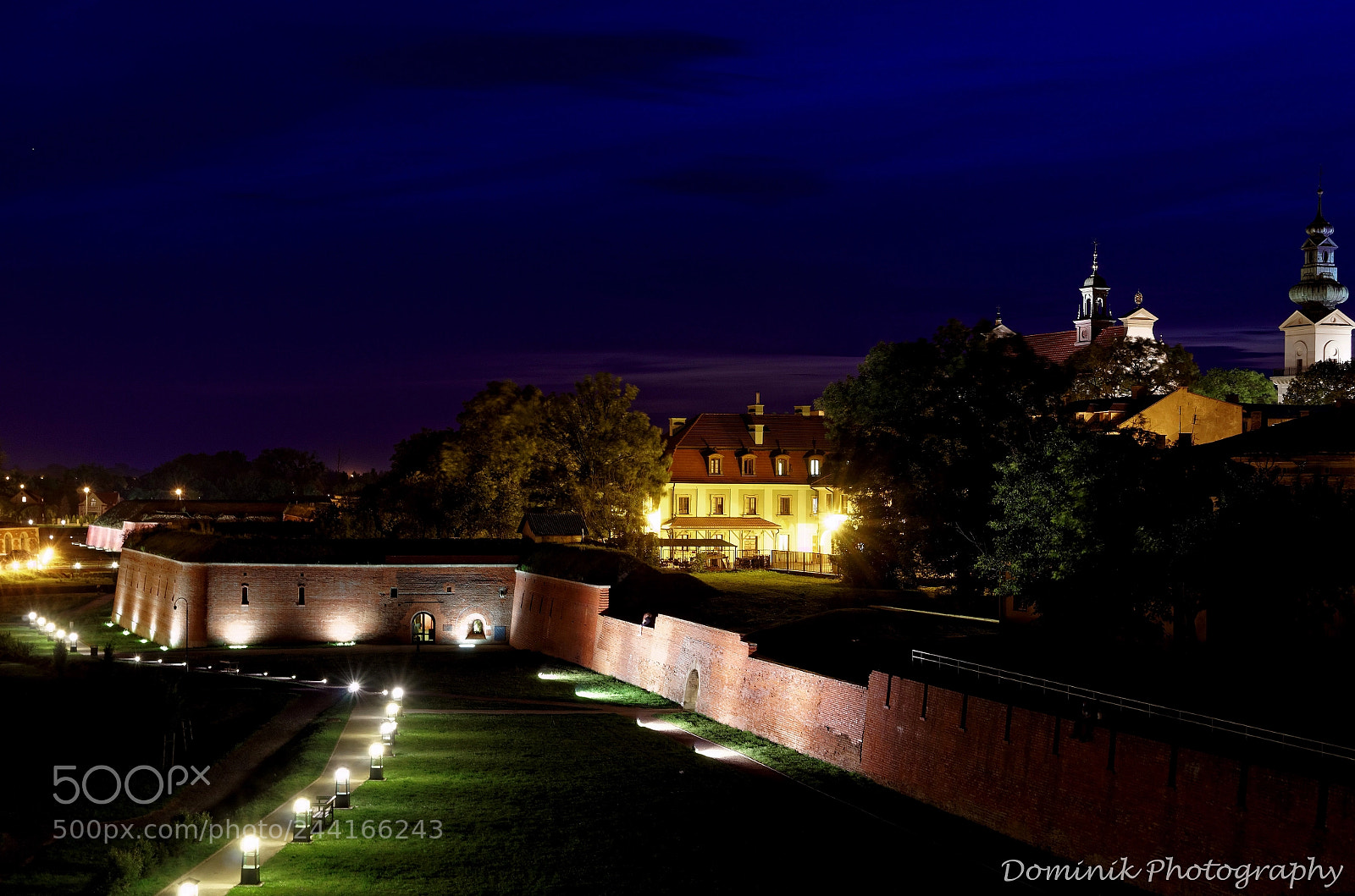 Pentax K-50 sample photo. Zamość by night photography