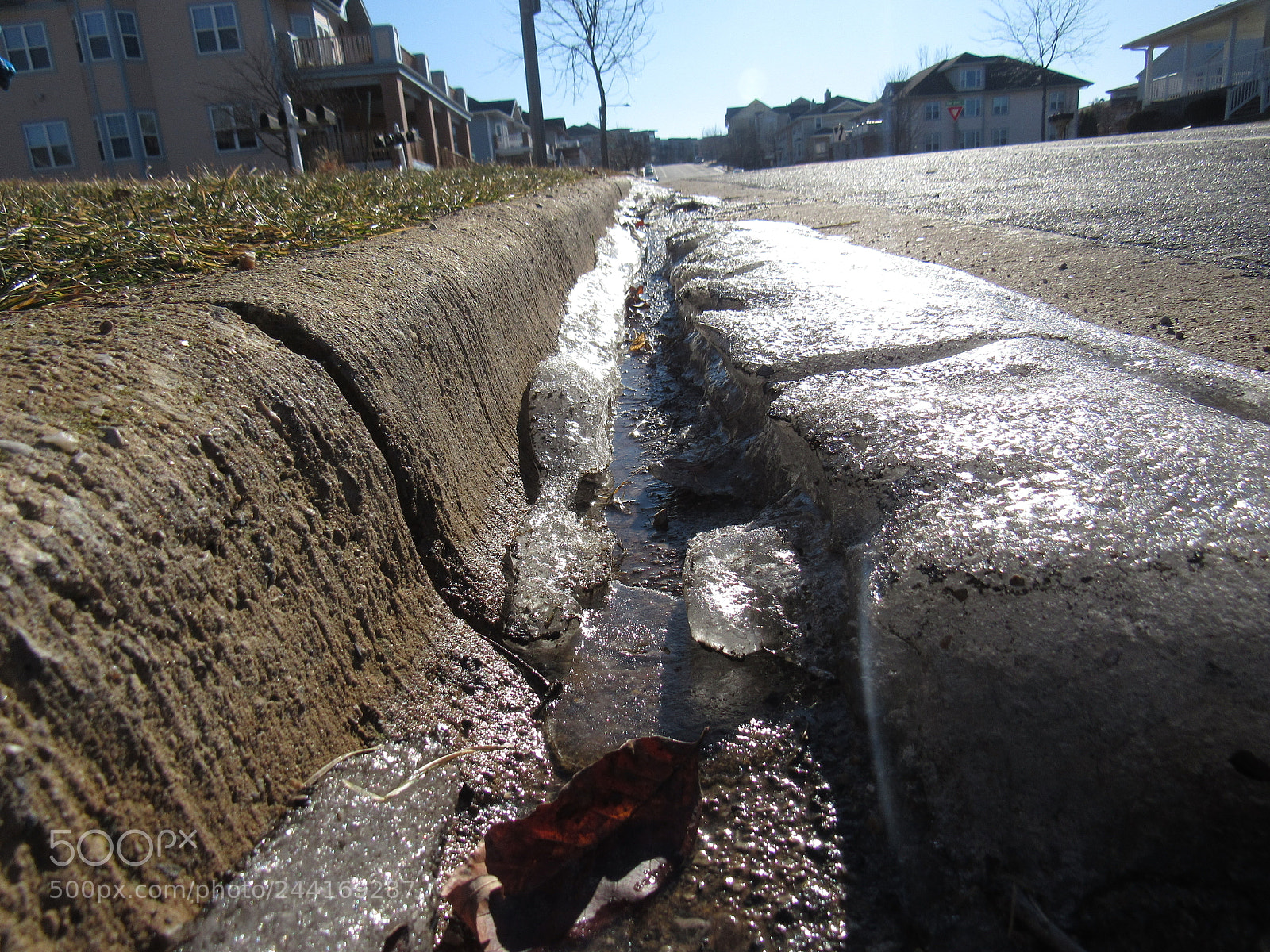 Canon PowerShot SX530 HS sample photo. Melting ice photography