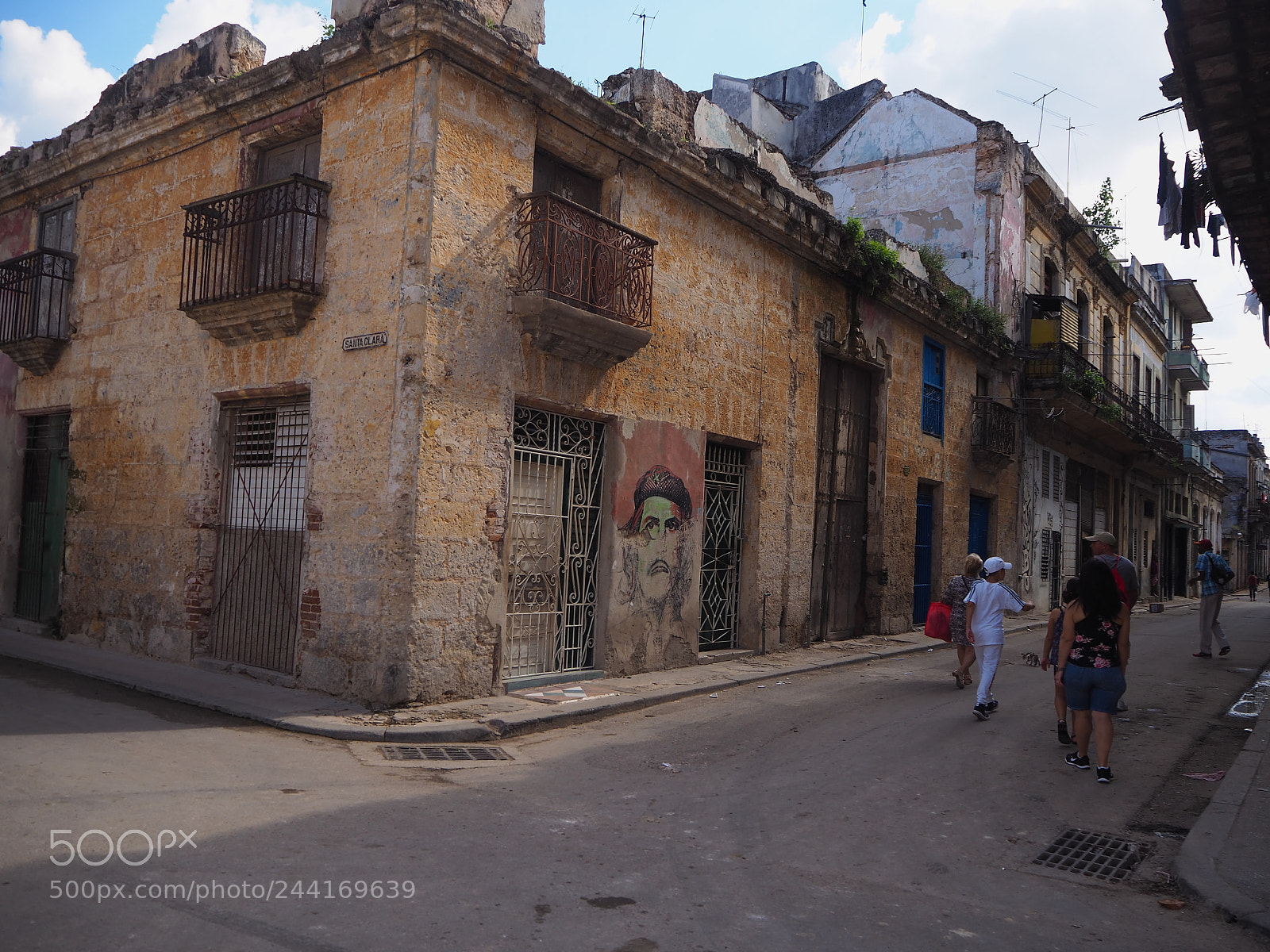 Olympus OM-D E-M10 II sample photo. Che and ruins photography