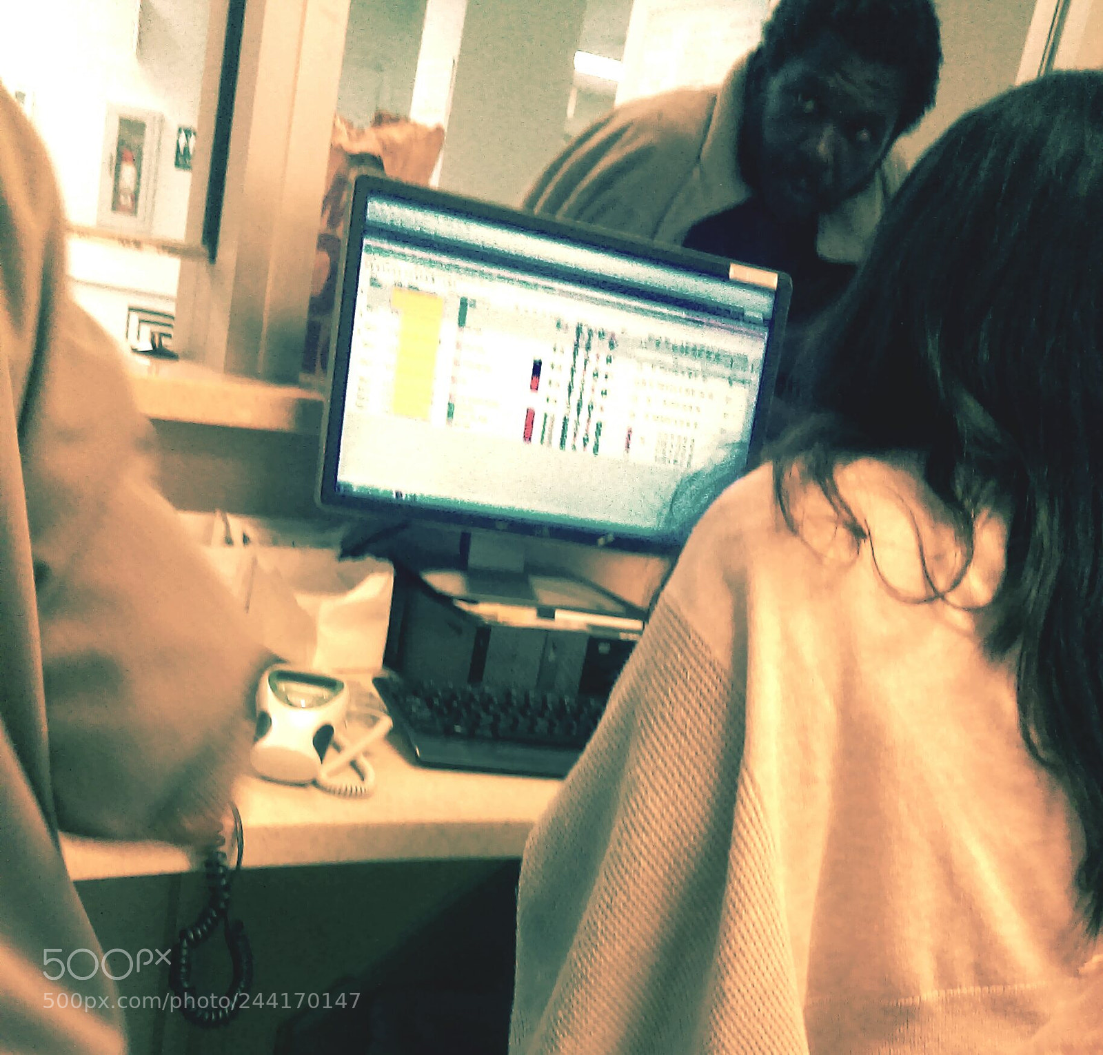 HTC DESRIE D530 sample photo. Mad man up next photography
