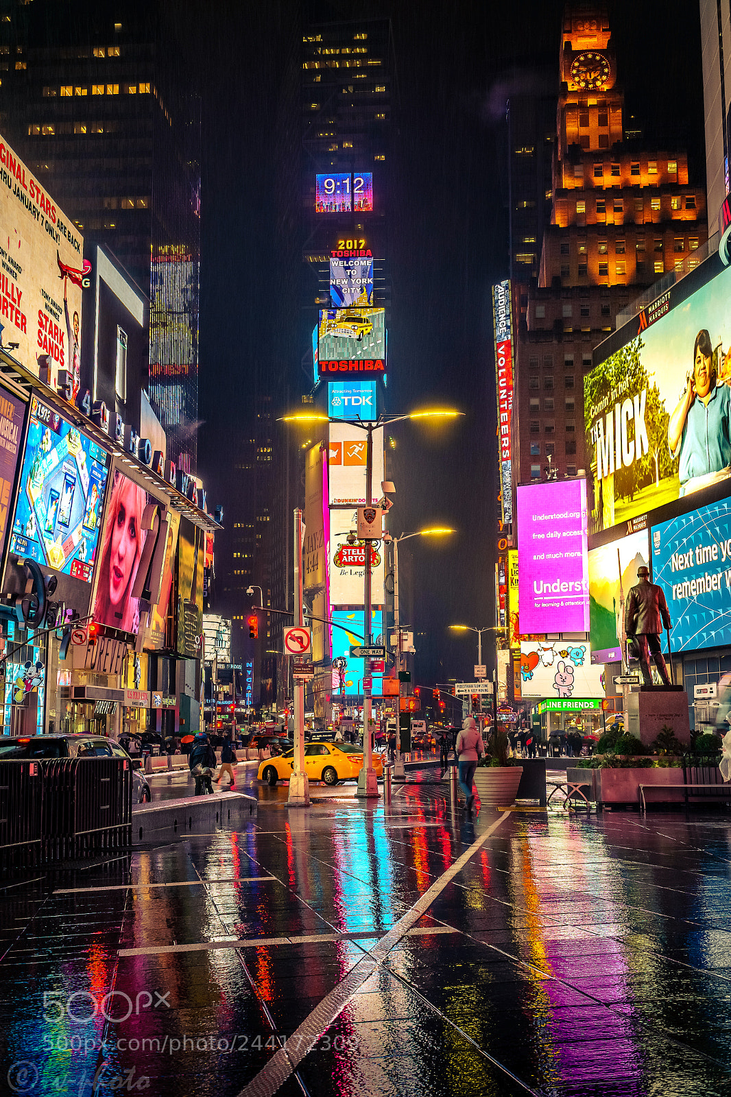 Sony a6300 sample photo. Times square photography