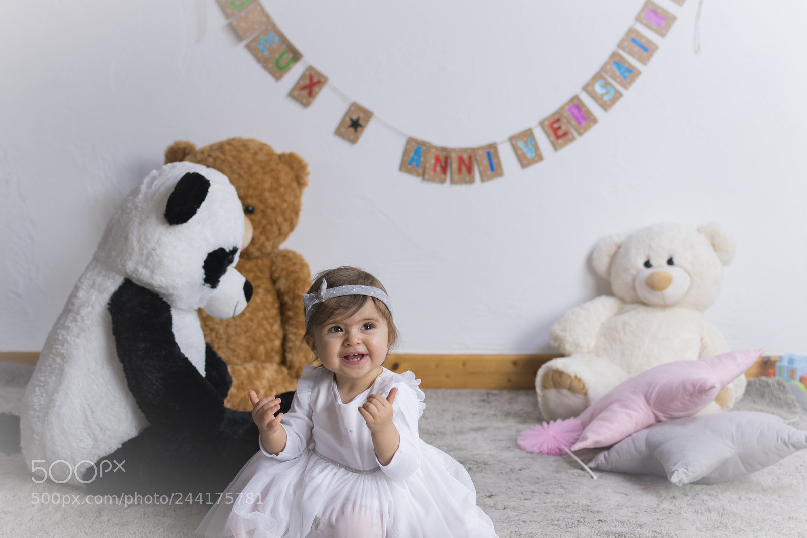 Nikon D7200 sample photo. Baby love photography