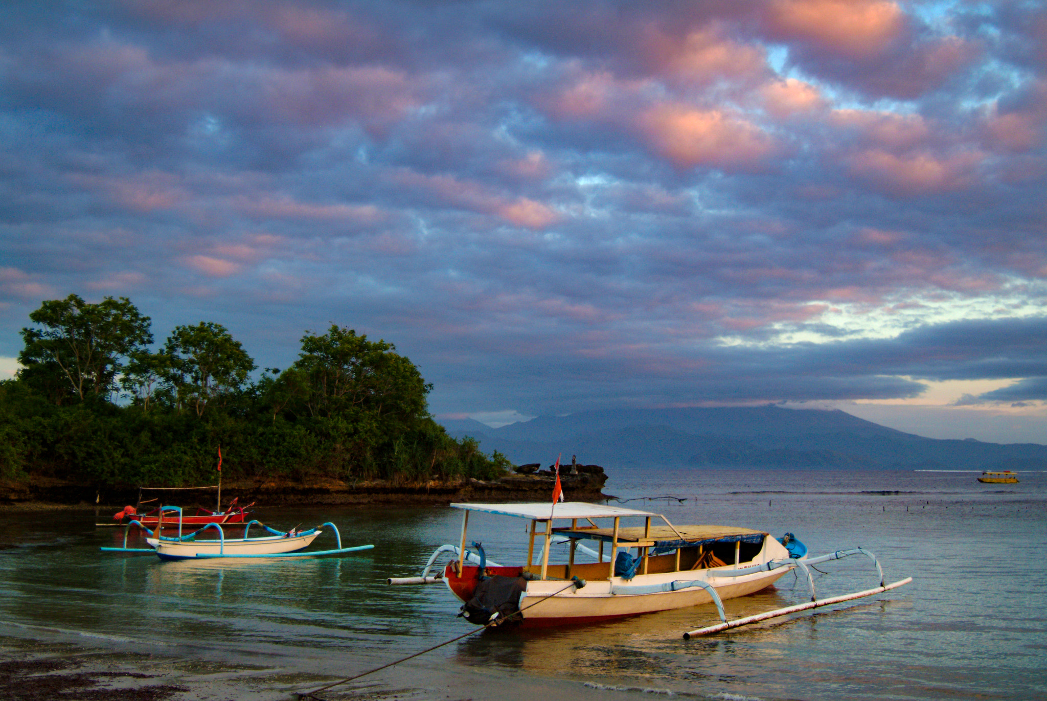 Fujifilm FinePix S2 Pro sample photo. Nusa lembongan, bali photography