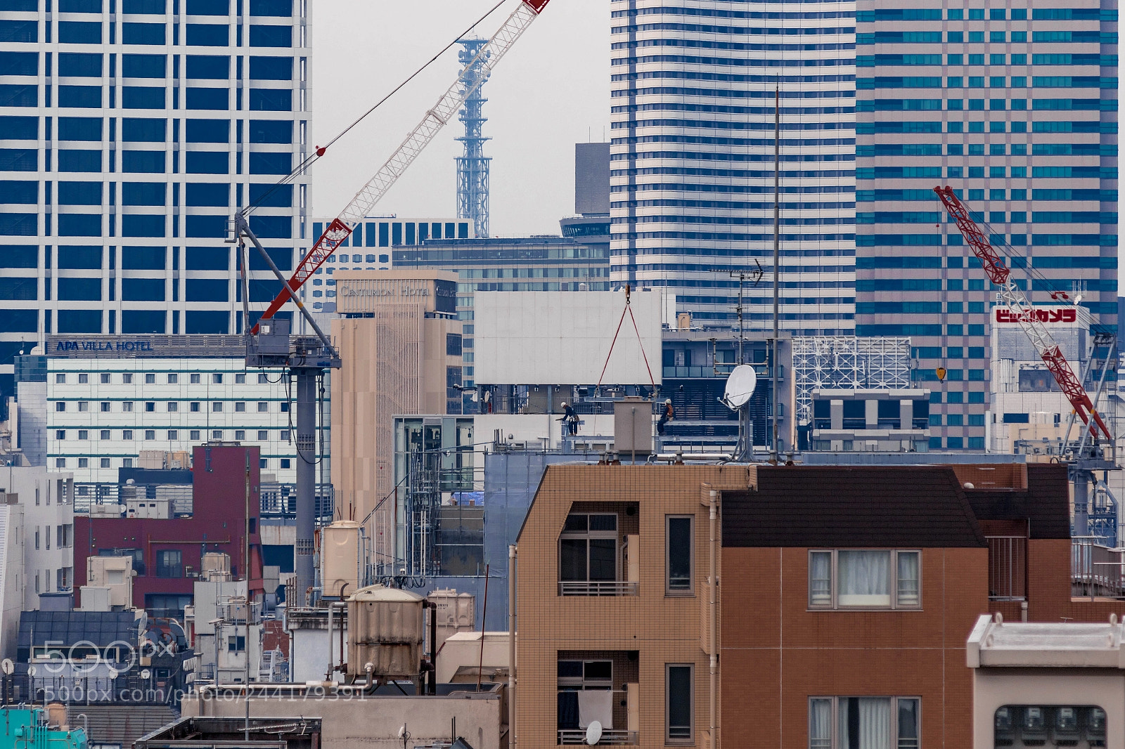 Canon EOS 7D Mark II sample photo. Akasaka building wall photography