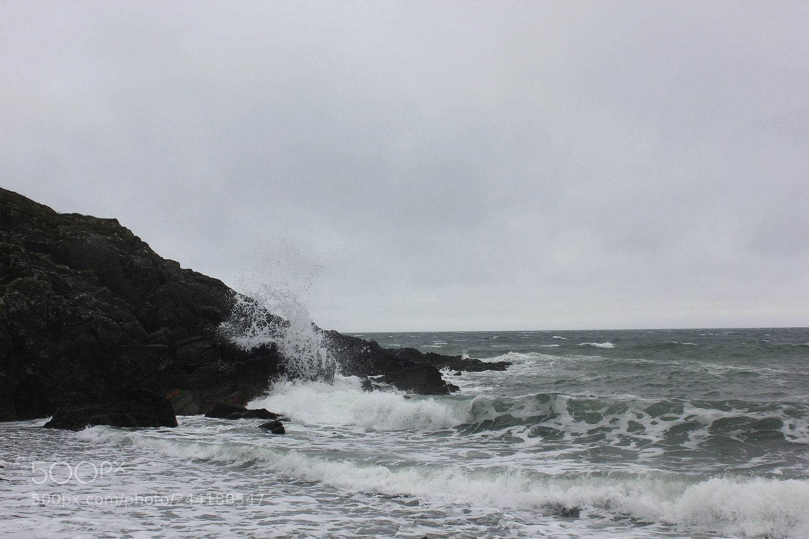 Canon EOS 550D (EOS Rebel T2i / EOS Kiss X4) sample photo. Waves photography