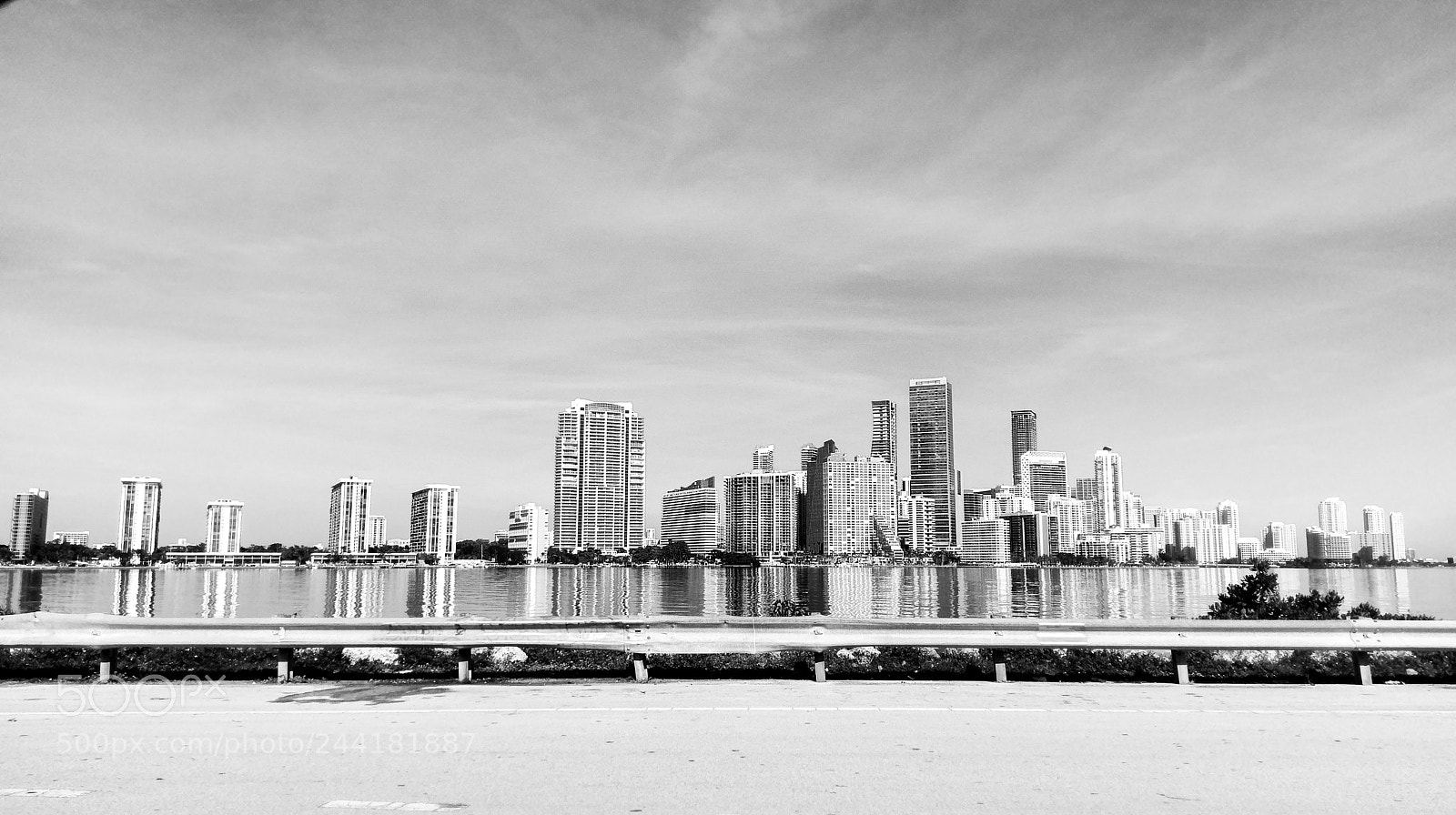 HTC 10 sample photo. Miami photography