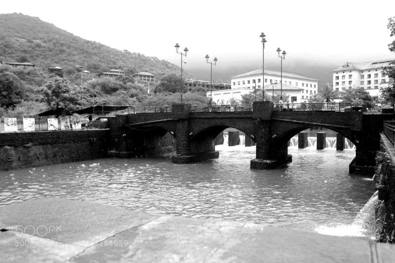 Canon EOS 550D (EOS Rebel T2i / EOS Kiss X4) sample photo. Lavasa from india photography