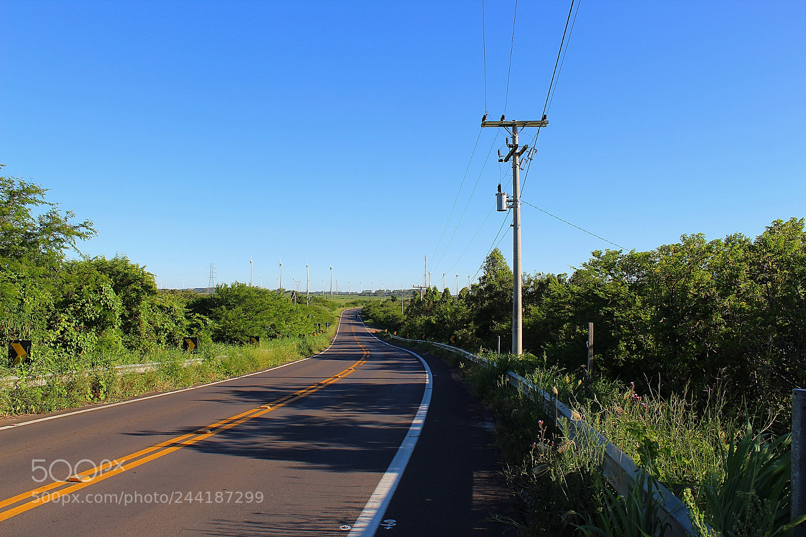 Canon EOS 1300D (EOS Rebel T6 / EOS Kiss X80) sample photo. Countryside photography