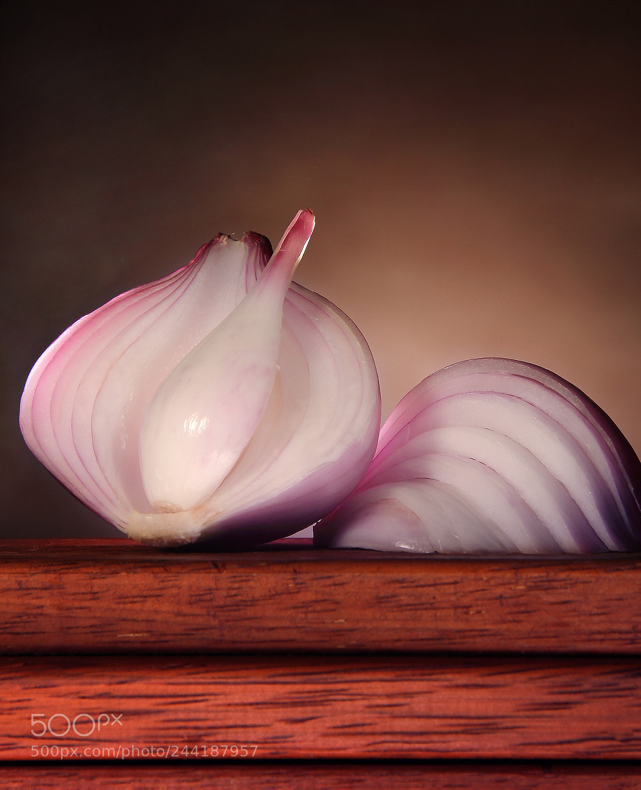Canon EOS 60D sample photo. Onion photography