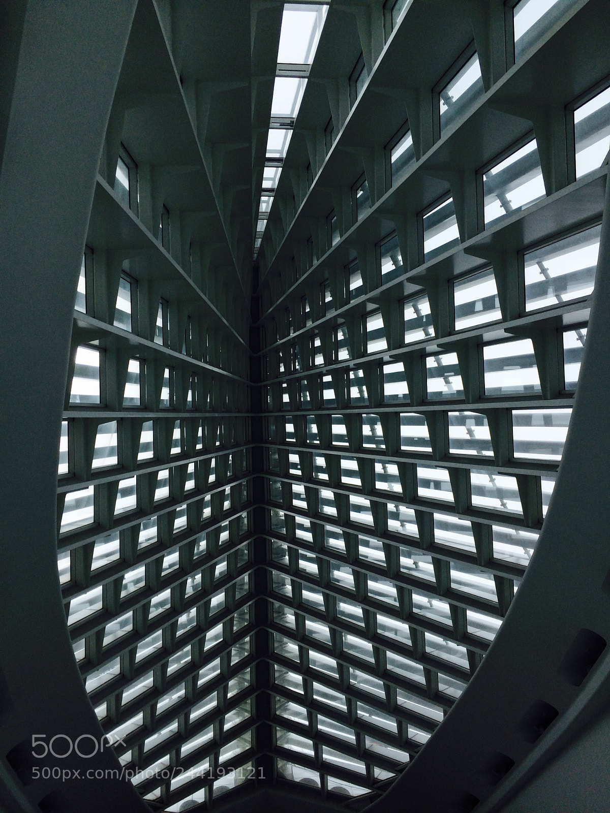 Apple iPhone 5s sample photo. Milwaukee art museum photography