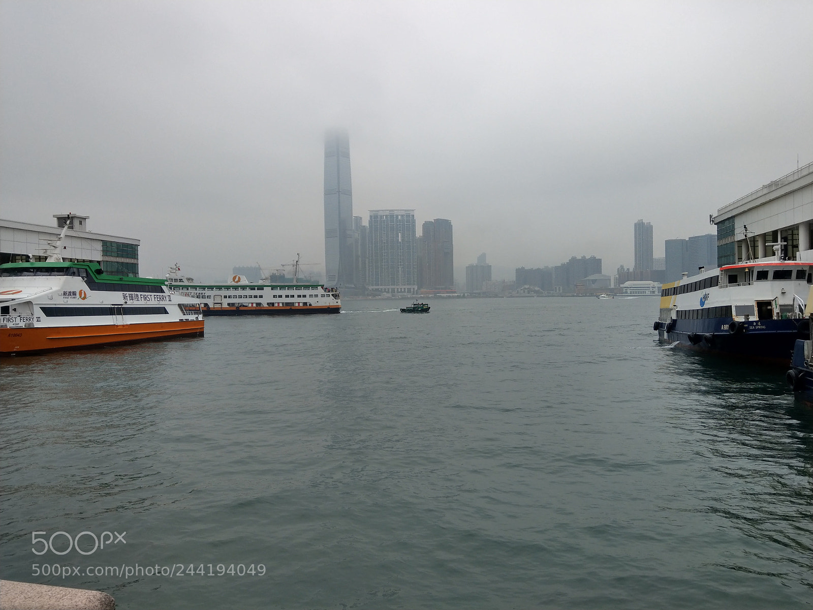 HTC U11 sample photo. Victoria port photography