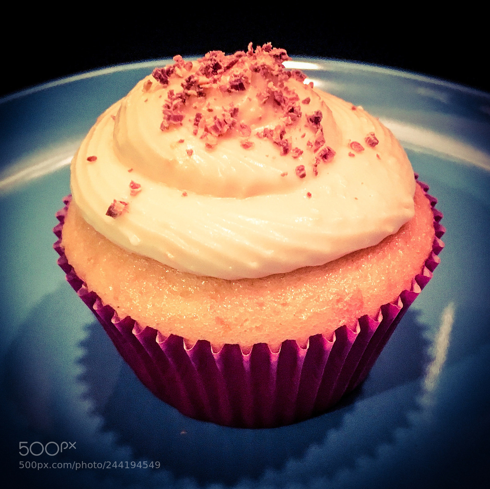 Apple iPhone SE sample photo. Orange maple cream cheese photography