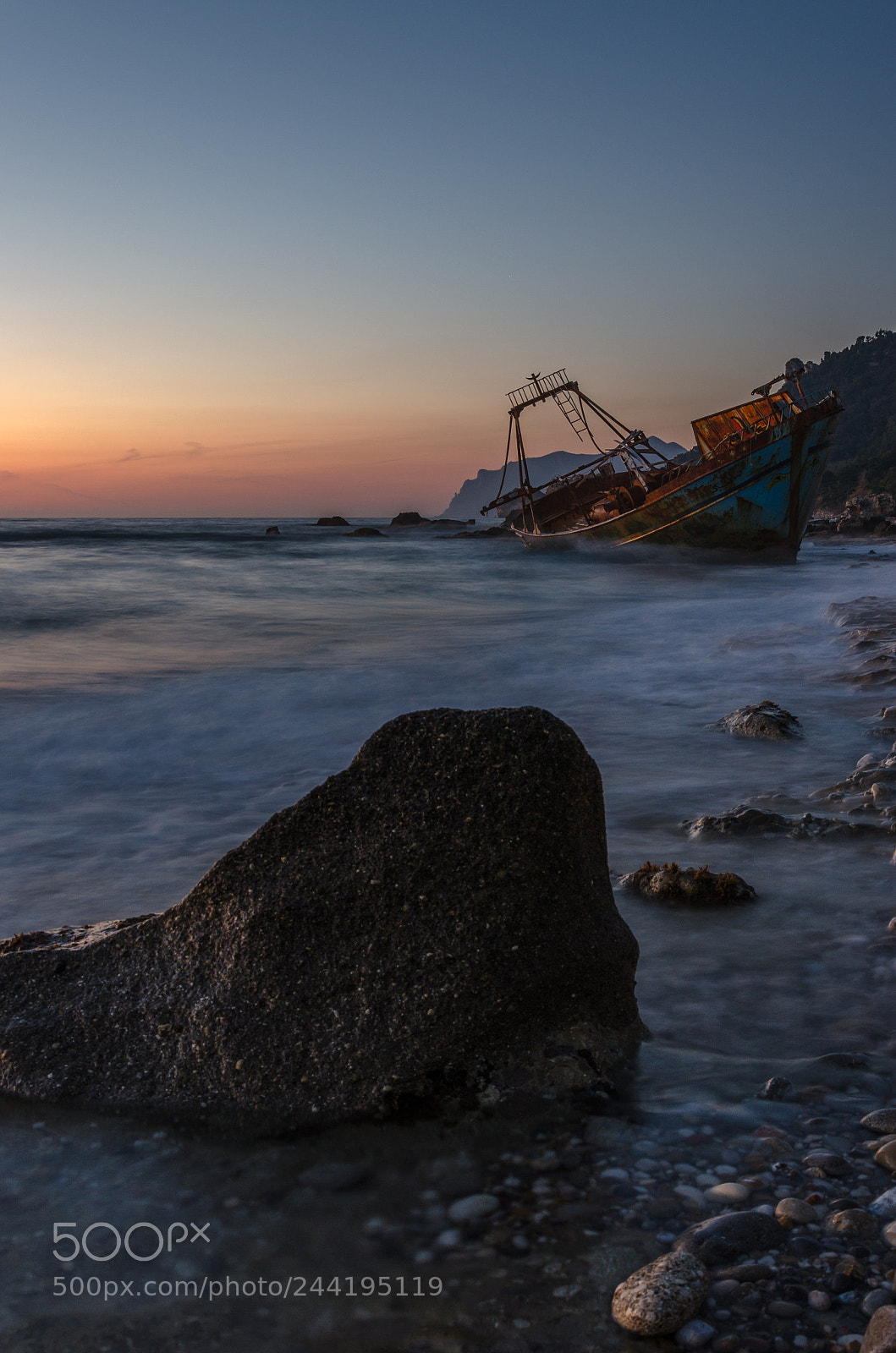 Nikon D5100 sample photo. Rusting shipwreck photography