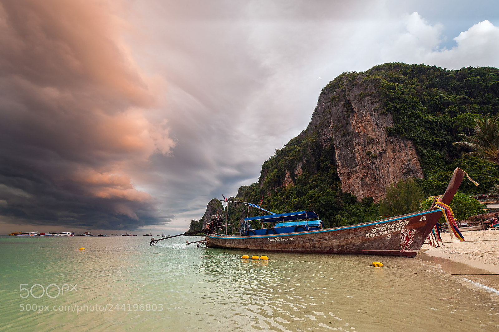 Nikon D5000 sample photo. Tropical storm brewing photography