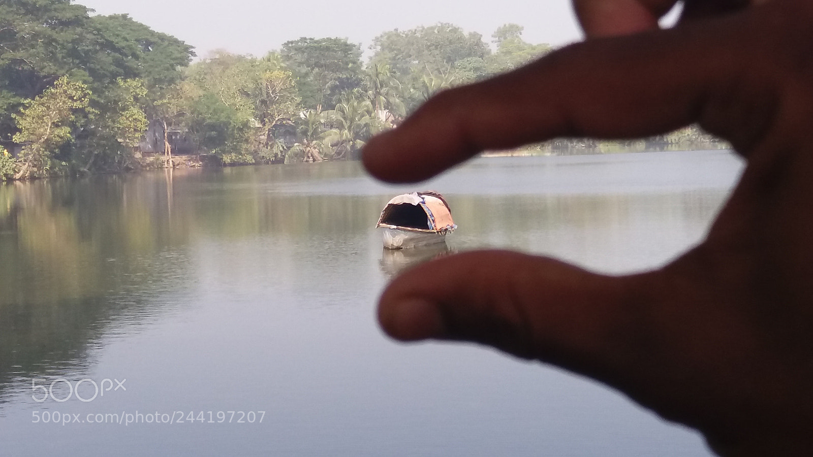 Samsung Galaxy J5 sample photo. Boats photography