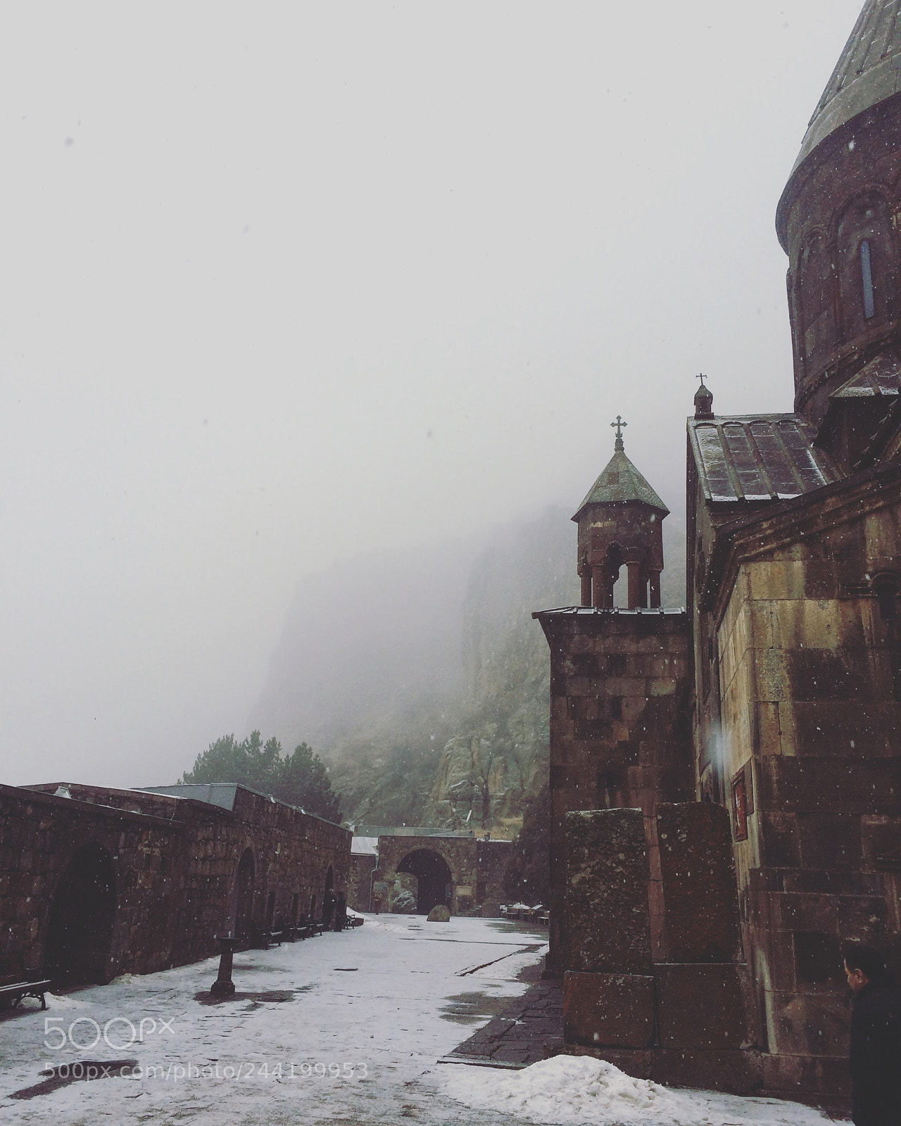 Apple iPhone 5s sample photo. Winter in armenia, gegard photography