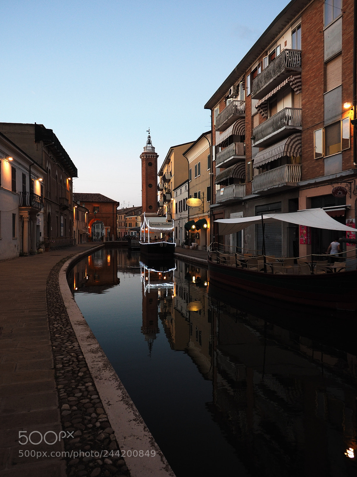 Olympus OM-D E-M5 II sample photo. Comacchio 17p8076169 20k em5ii photography