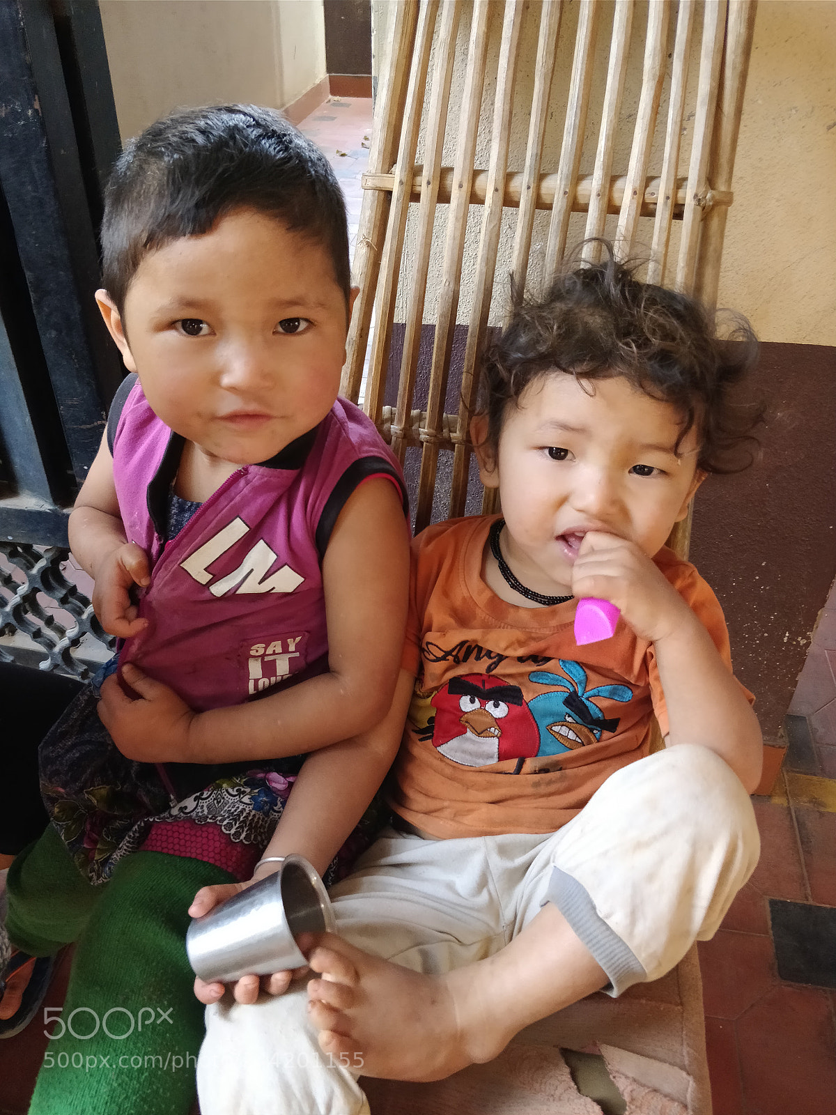 OnePlus 5T sample photo. Childhood photography