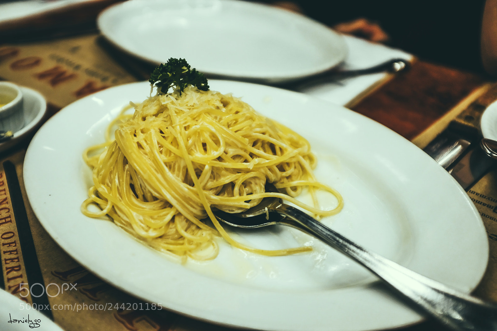Fujifilm X100F sample photo. Lorenzo's truffle cream pasta photography