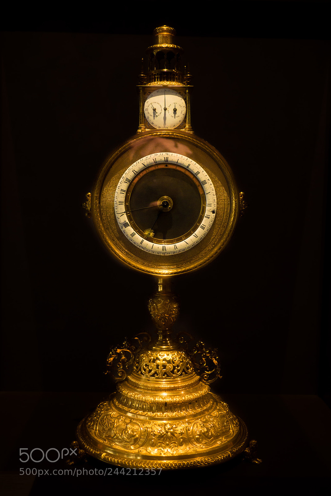 Panasonic Lumix DMC-GH3 sample photo. Pendule photography