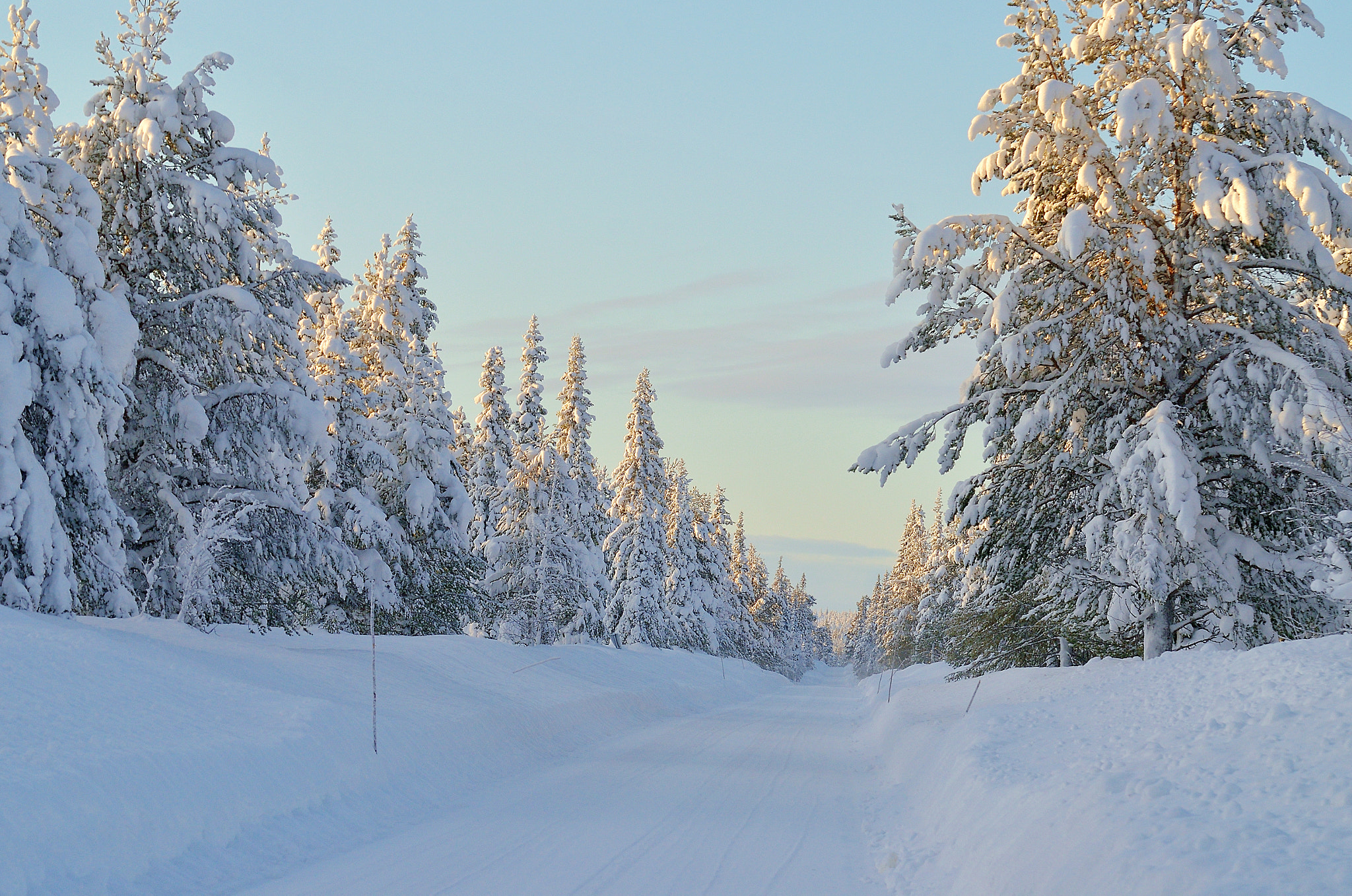Nikon D5100 sample photo. Winter road photography