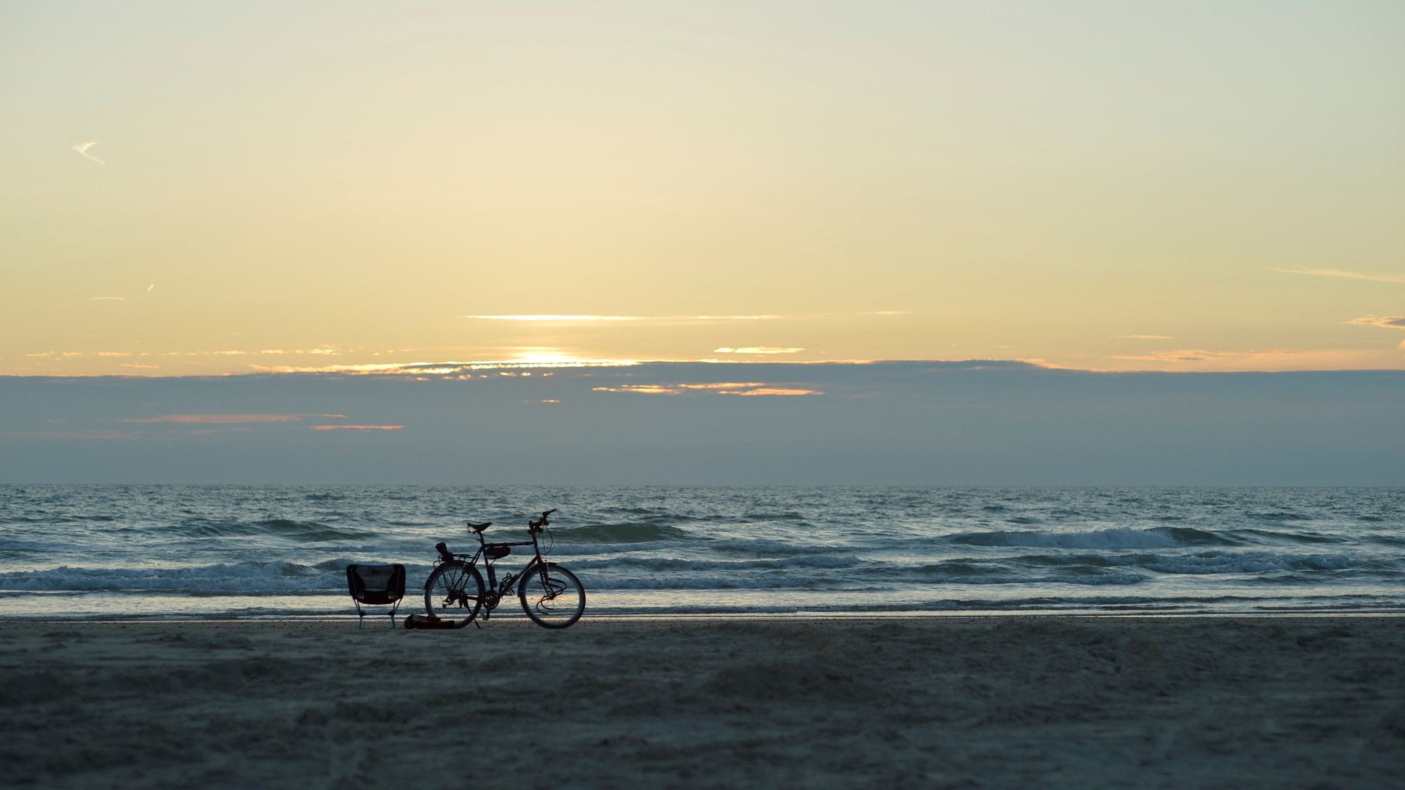 Nikon Df + Nikon AF Nikkor 85mm F1.4D sample photo. North of light #v photography