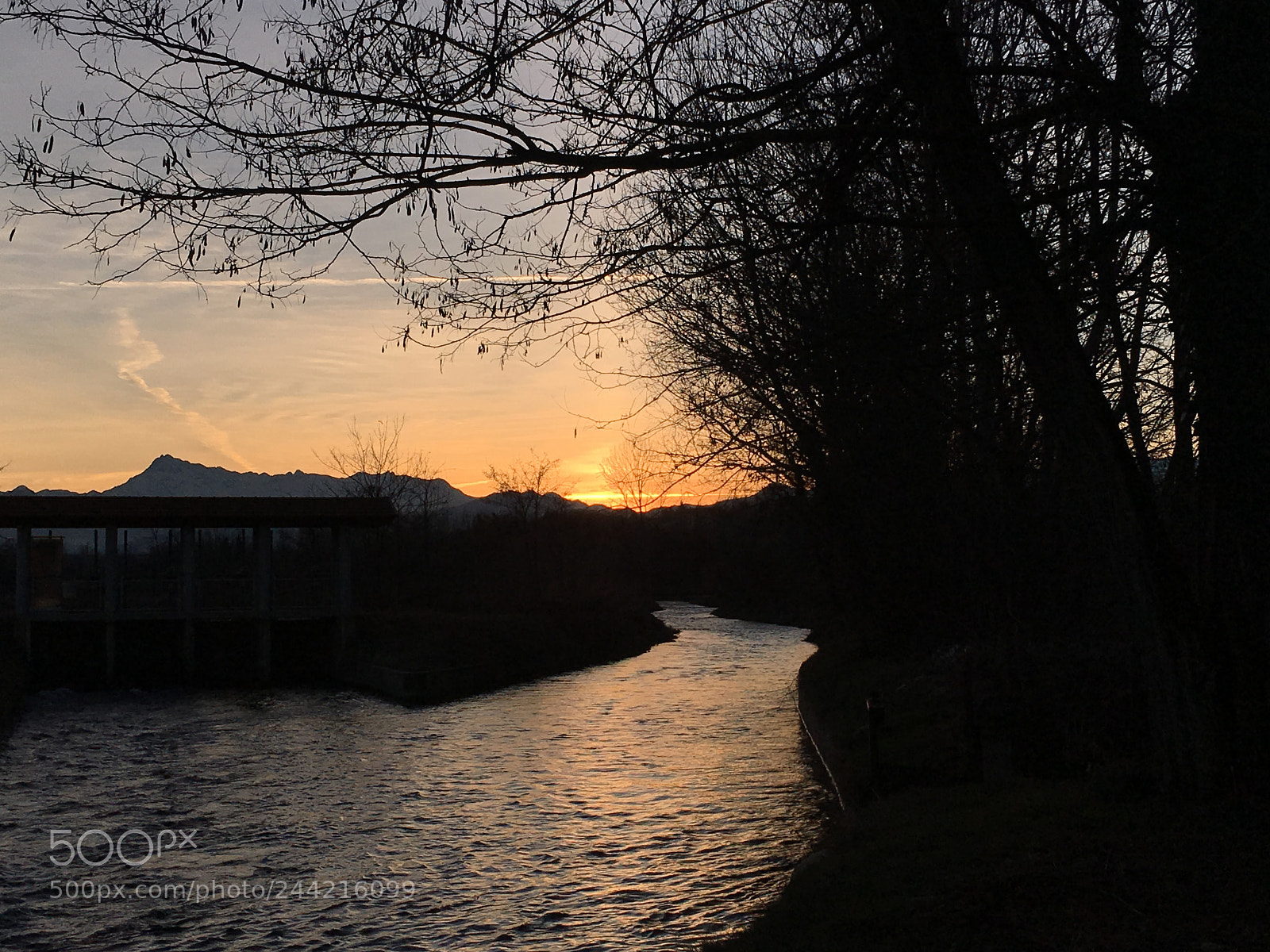 Apple iPhone 6s sample photo. Sunset colours photography