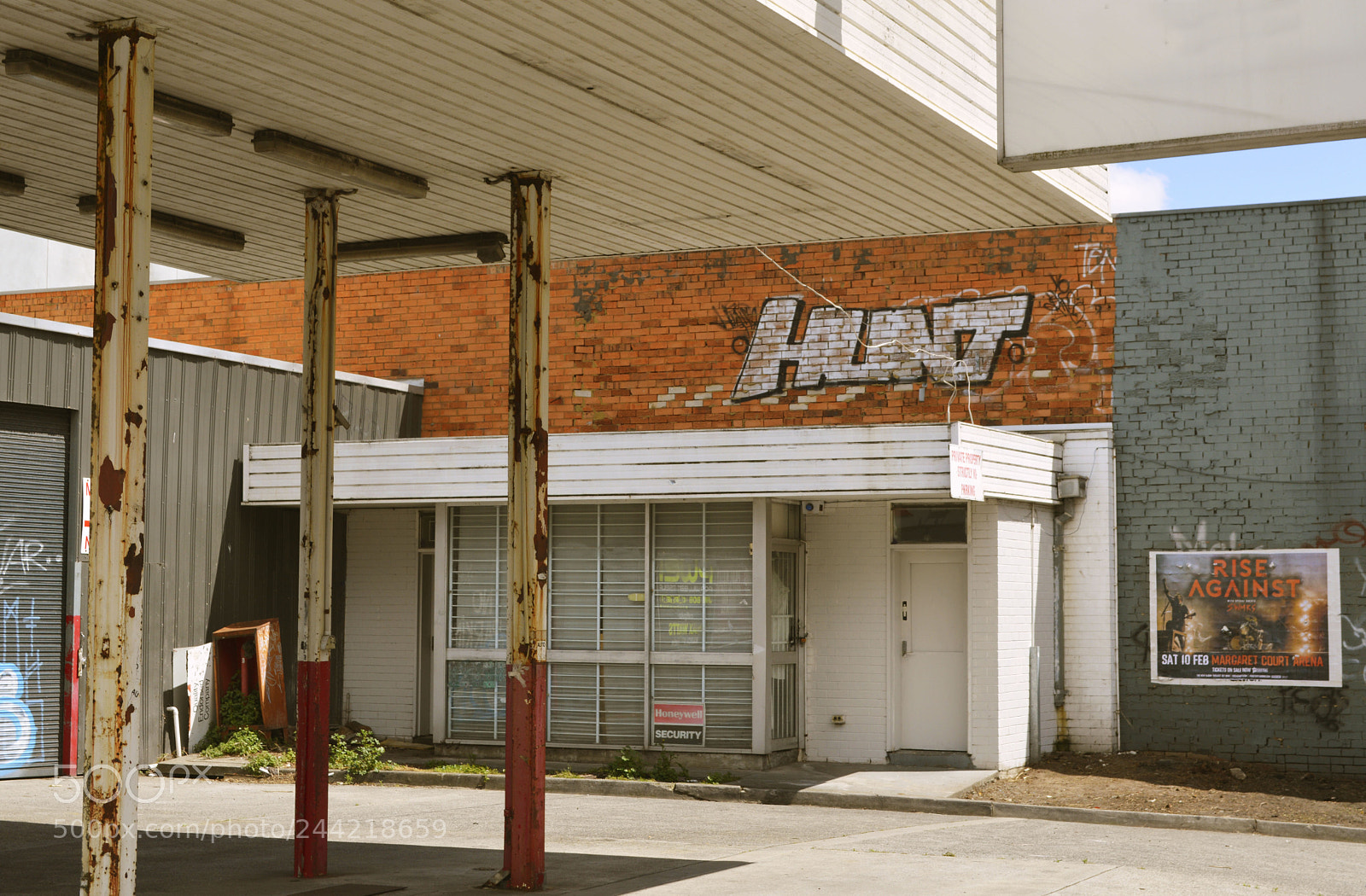 Nikon D3200 sample photo. Gas station photography