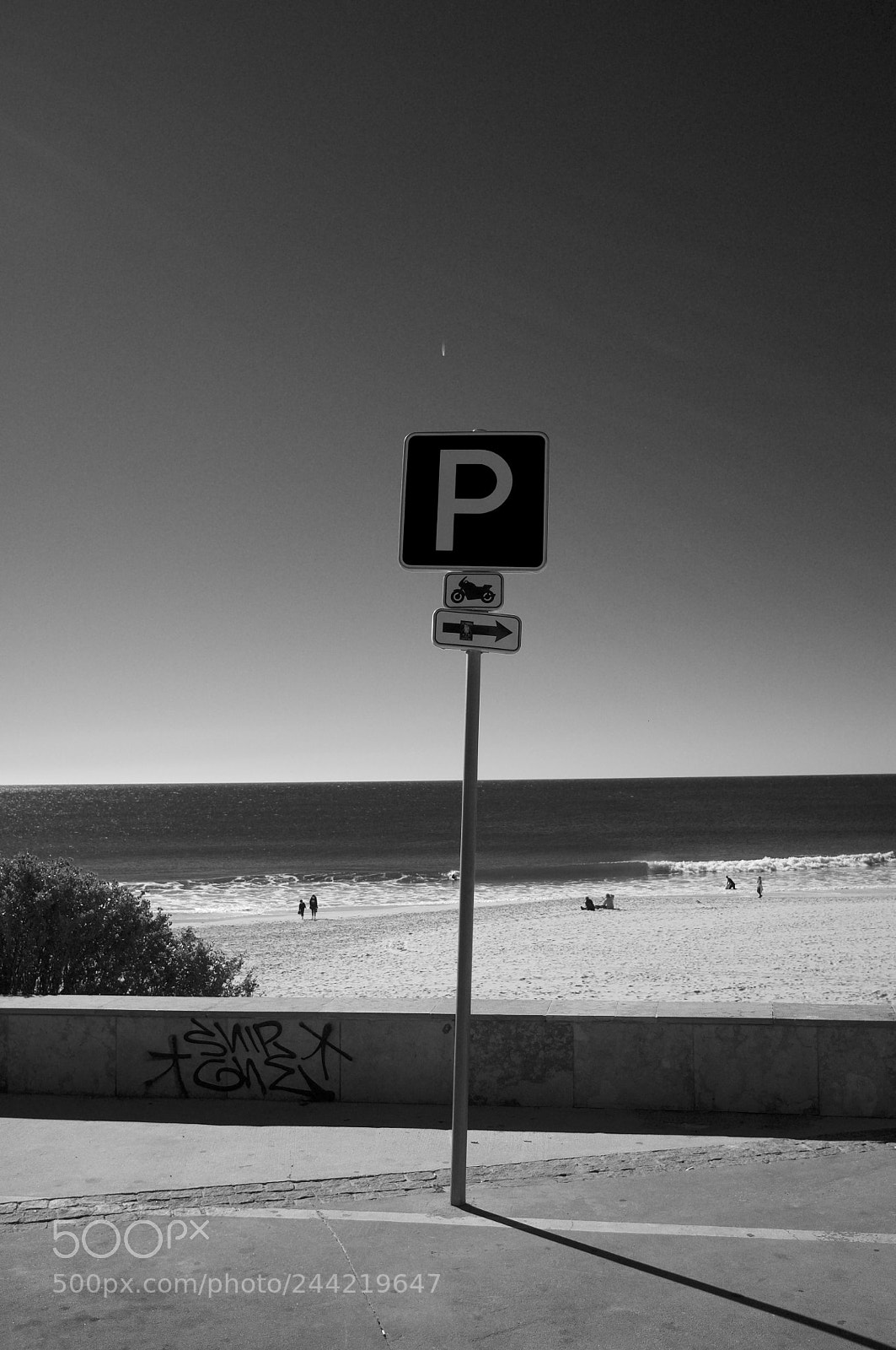 Fujifilm FinePix X100 sample photo. Parking photography