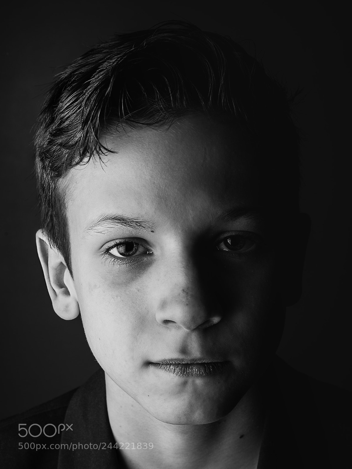 Nikon D610 sample photo. Shadows, mood, drama, all photography