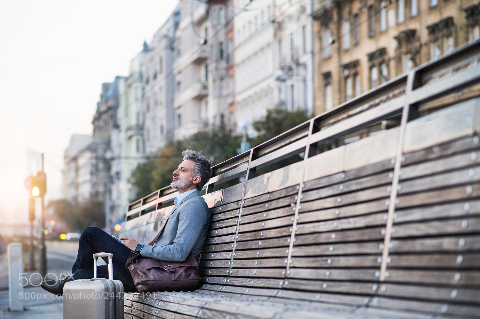 Nikon D5 sample photo. Mature businessman in a photography