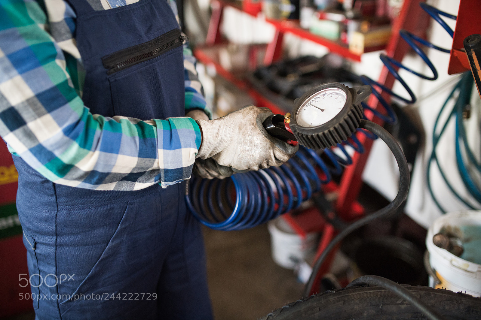 Nikon D5 sample photo. Female mechanic repairing a photography