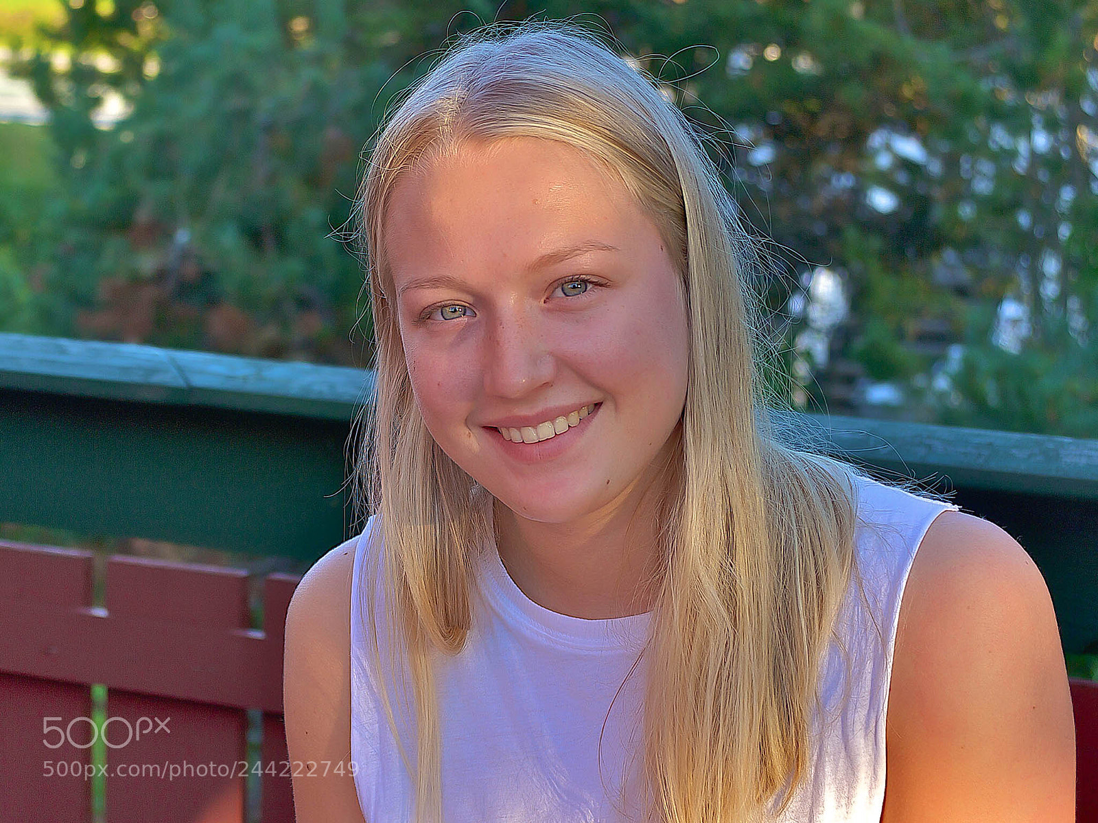 Canon EOS M sample photo. La fille aux cheveux photography