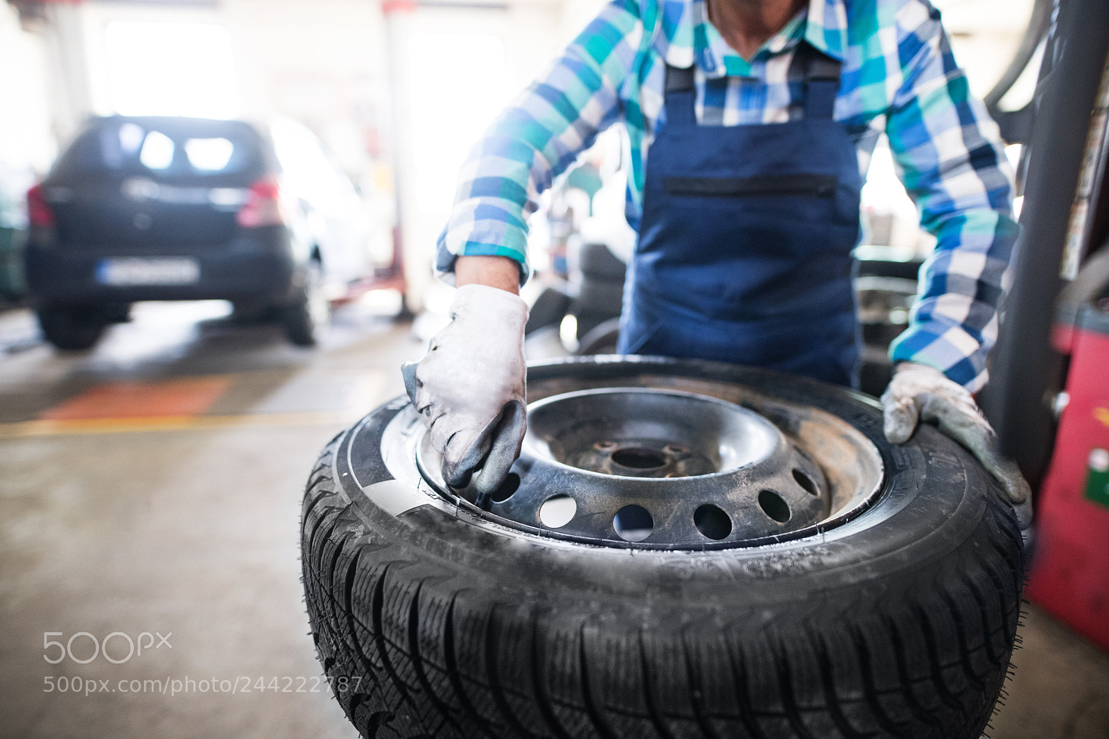 Nikon D5 sample photo. Female mechanic repairing a photography