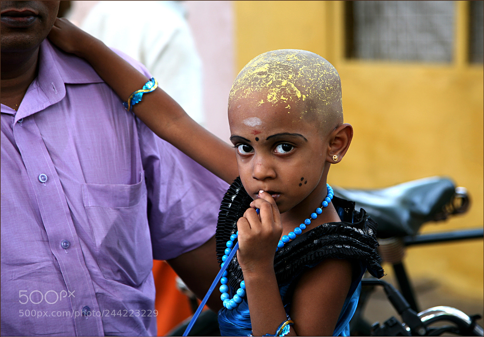 Canon EOS 5D sample photo. Sacrificed hair photography