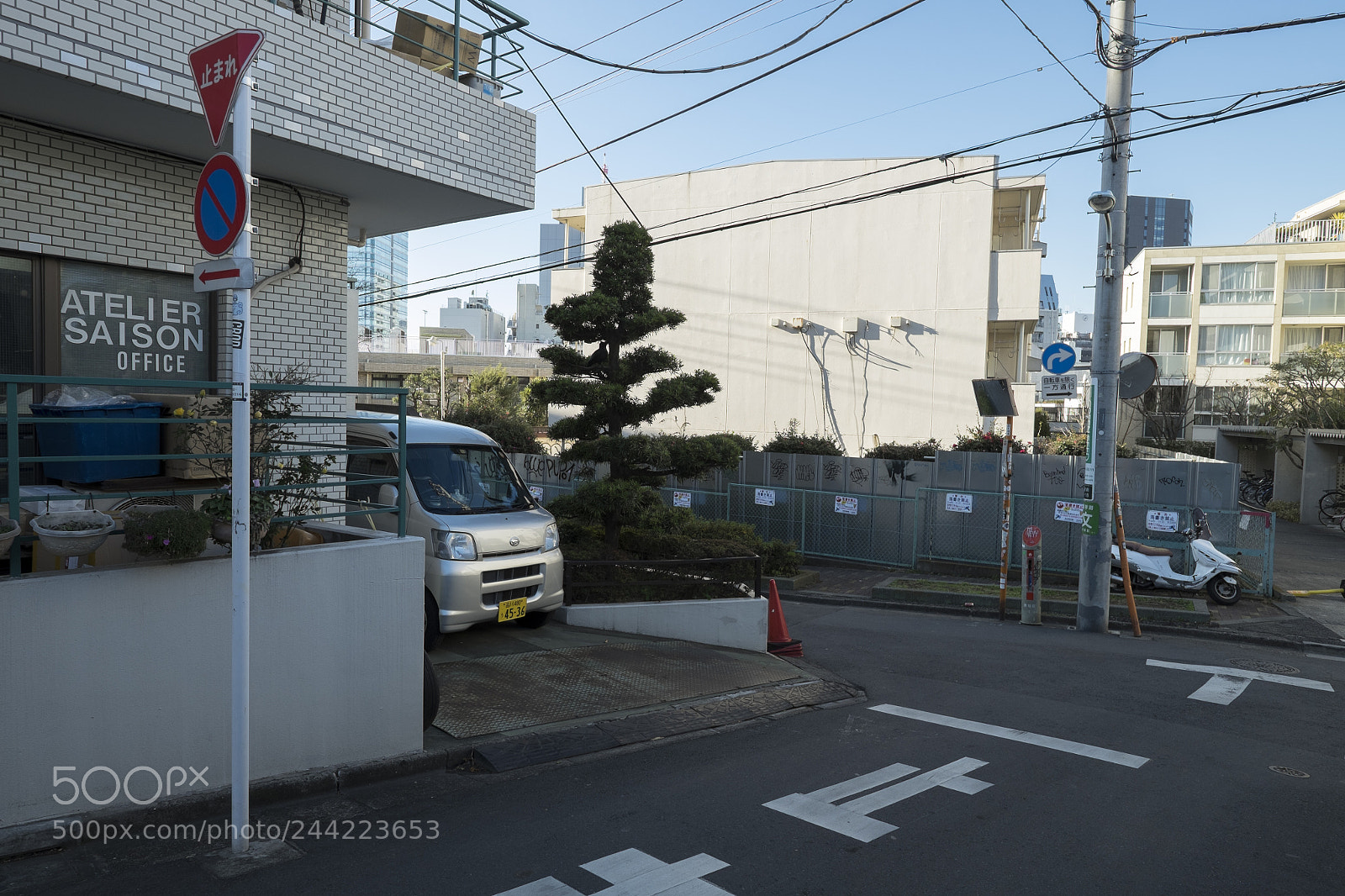 Fujifilm X-T1 sample photo. Tokyo.渋谷区神宮前　神小通り photography