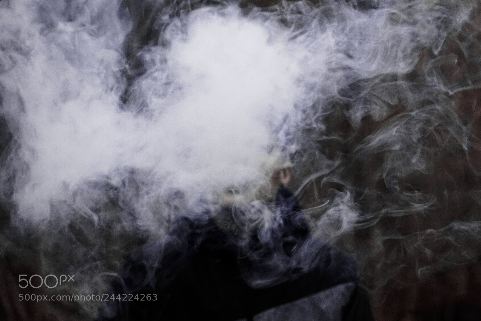 Sony SLT-A68 sample photo. Smoke2 photography