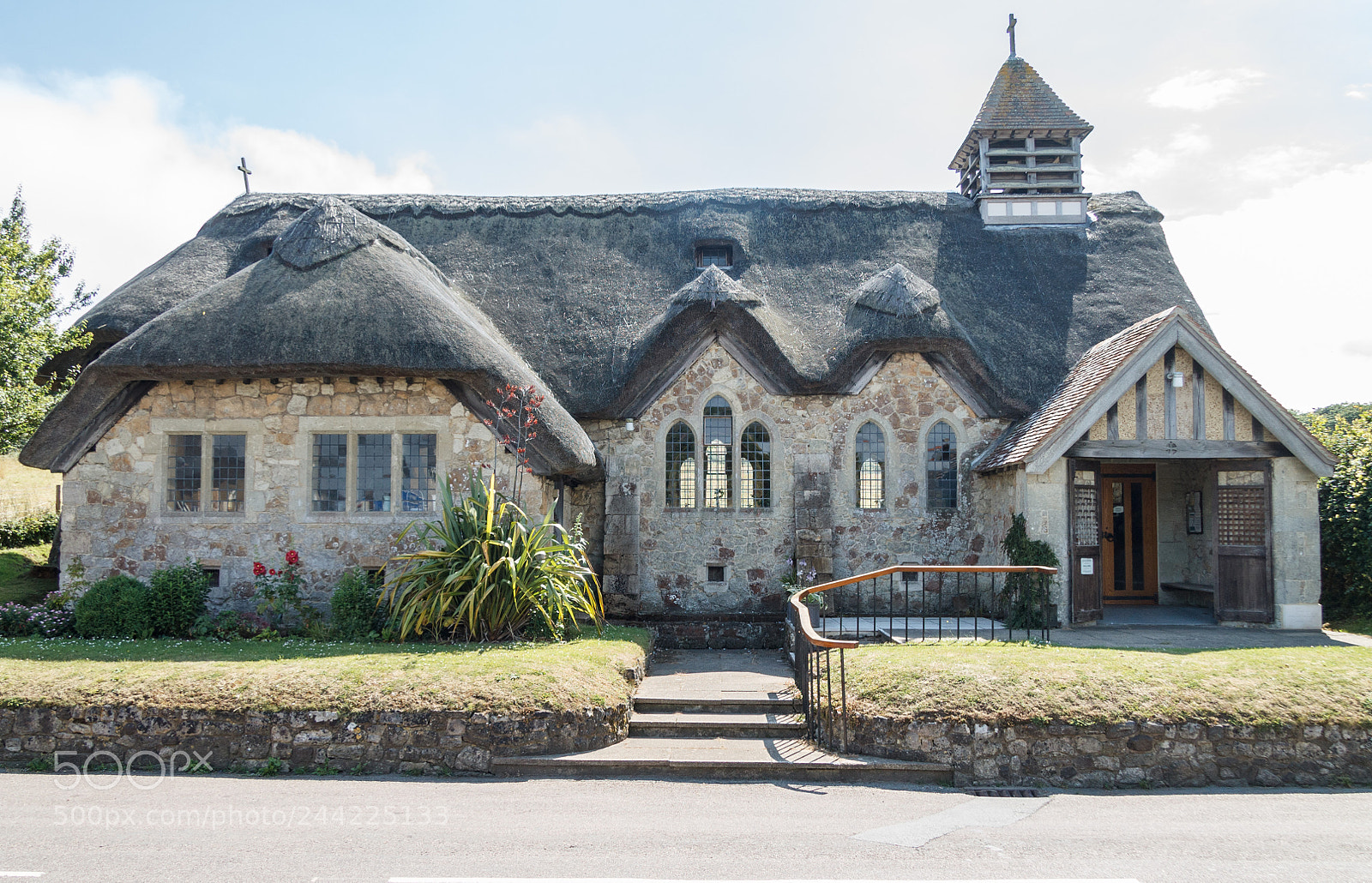 Canon EOS 1100D (EOS Rebel T3 / EOS Kiss X50) sample photo. St agnus thatched church photography