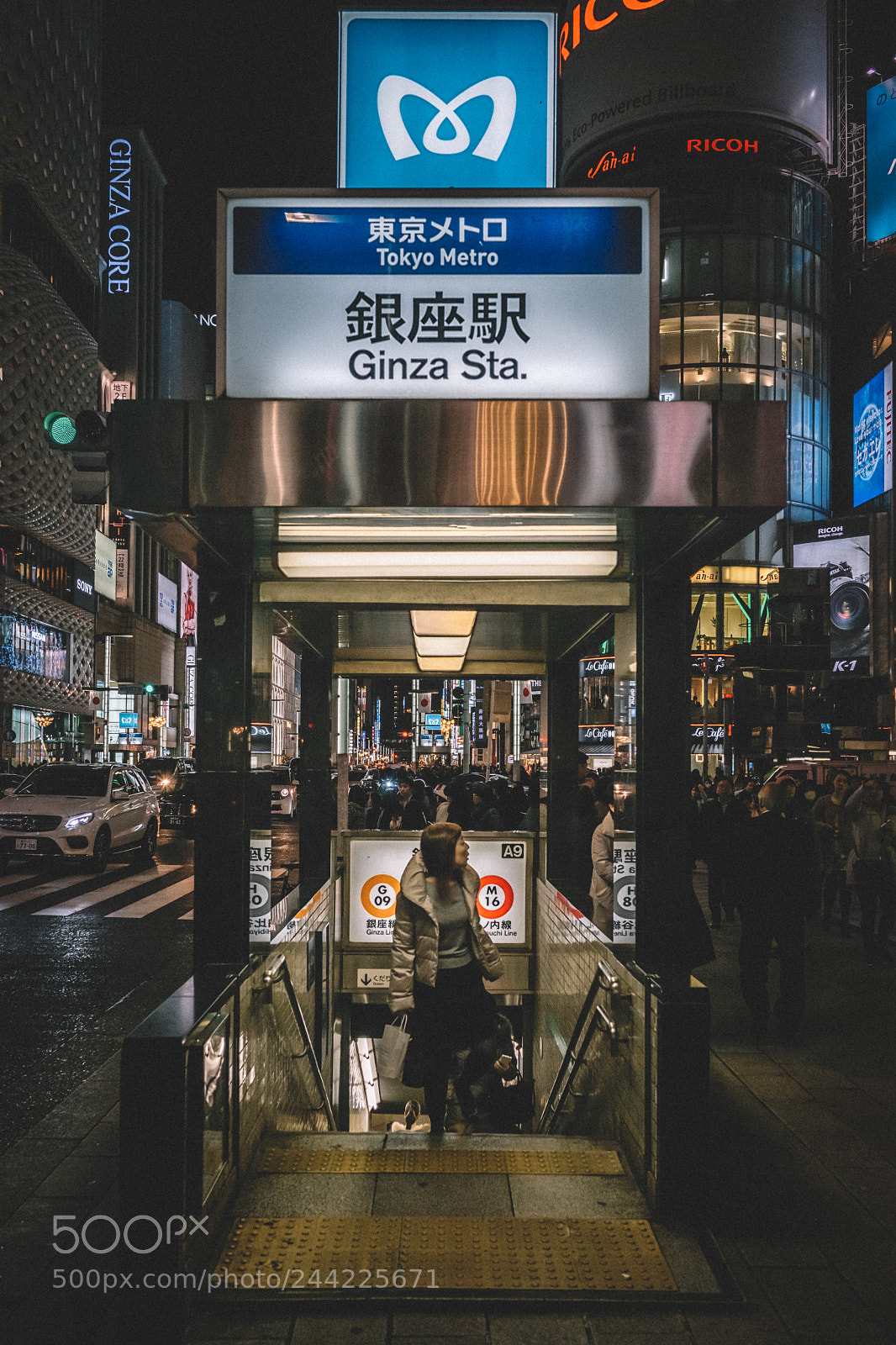 Sony Cyber-shot DSC-RX1 sample photo. Ginza sta. photography