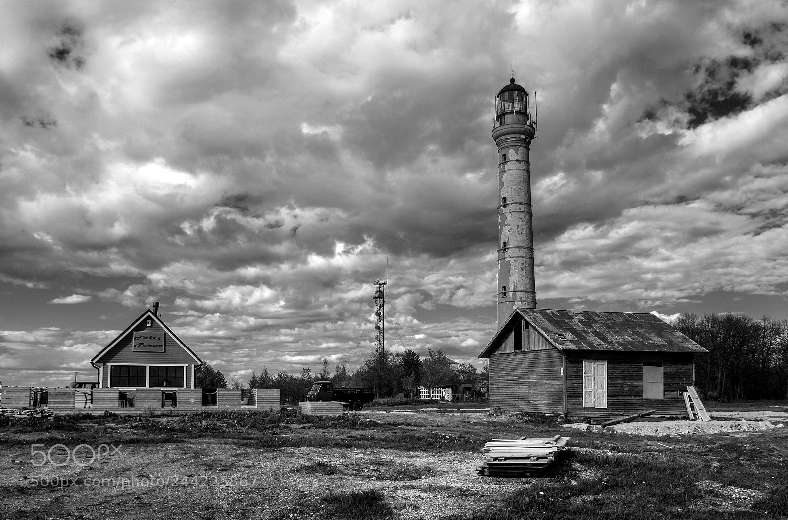 Pentax K-5 sample photo. Old lighthouse photography