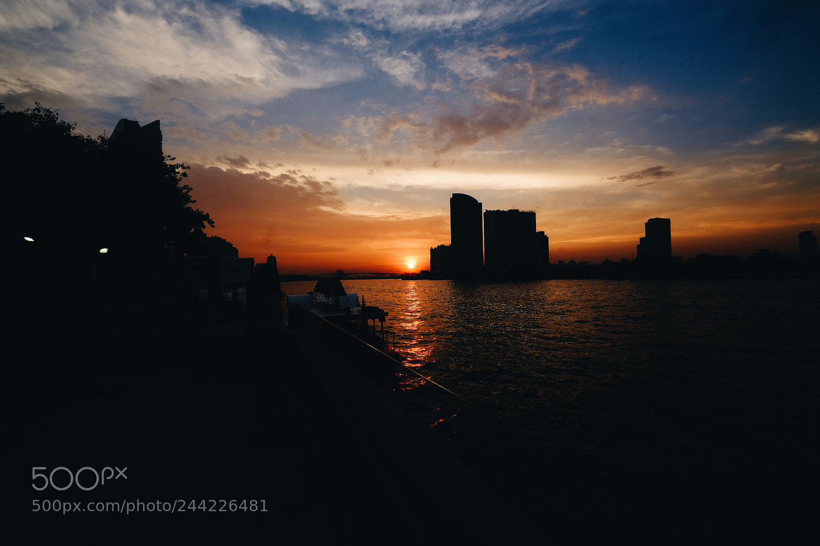Fujifilm X-Pro2 sample photo. Blue hour photography