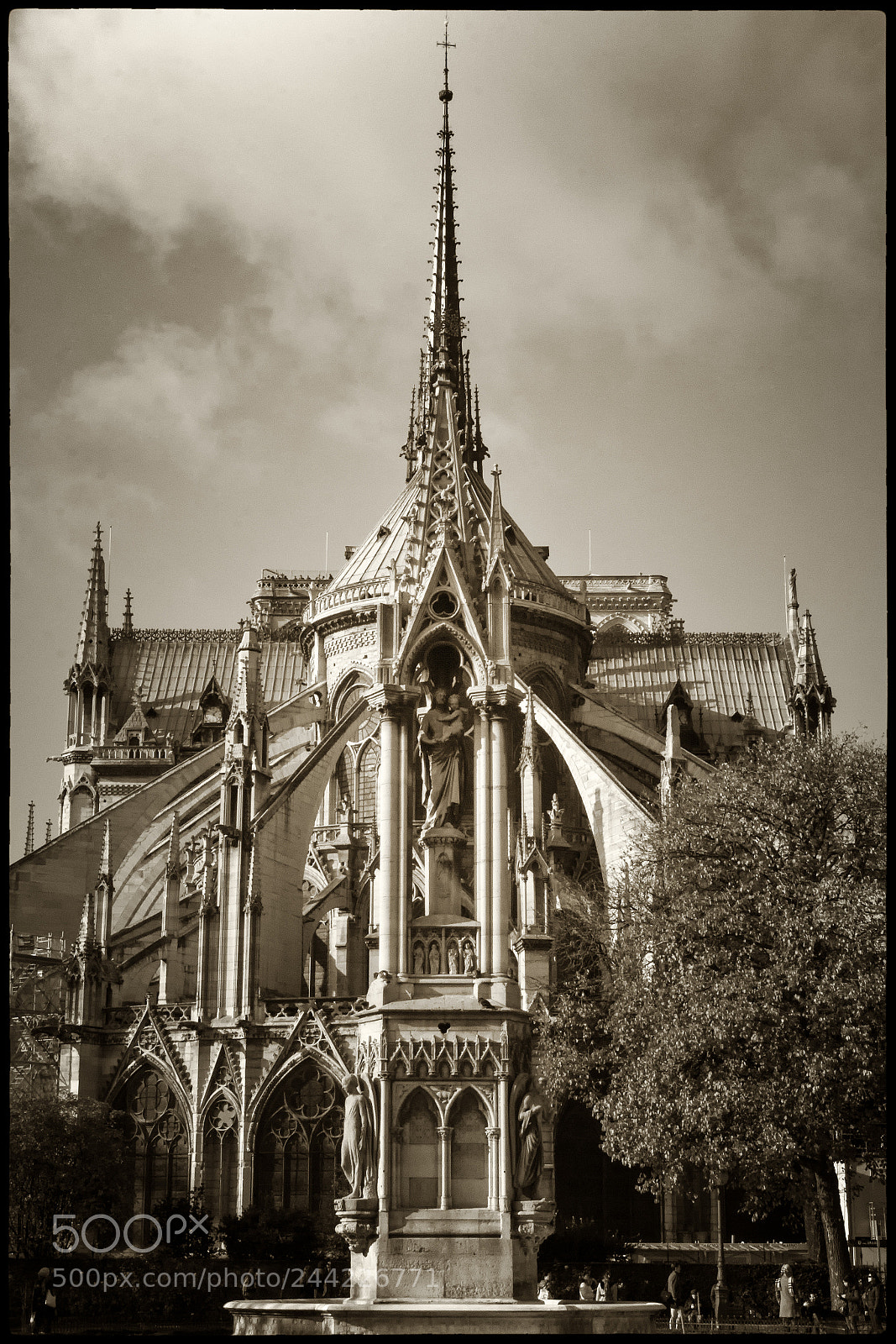 Canon EOS 60D sample photo. Notre-dame de paris photography