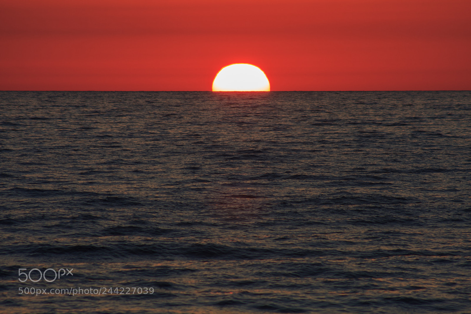 Canon EOS 40D sample photo. Sunset on the sea photography