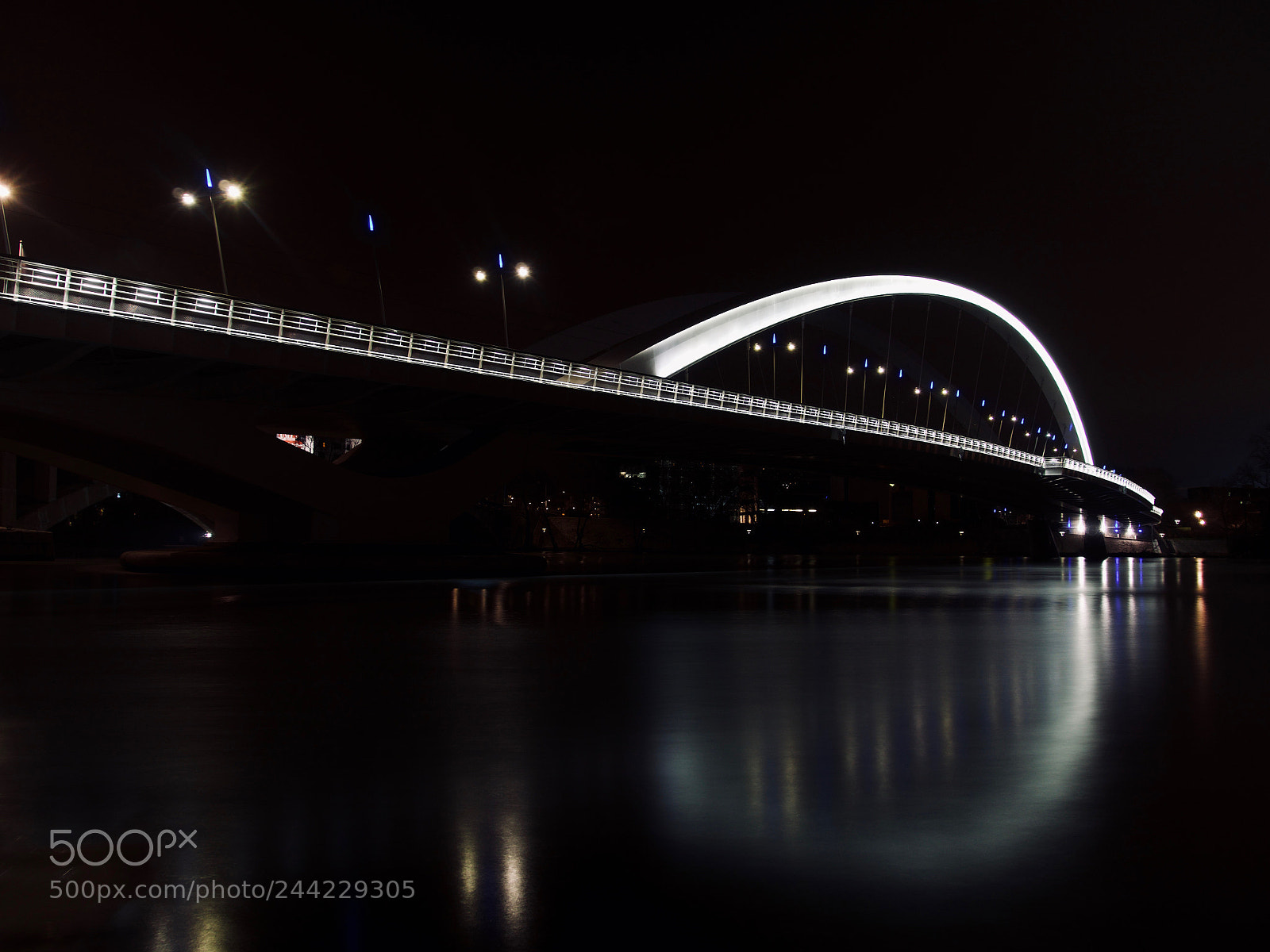 Panasonic Lumix DC-GH5 sample photo. Pont photography