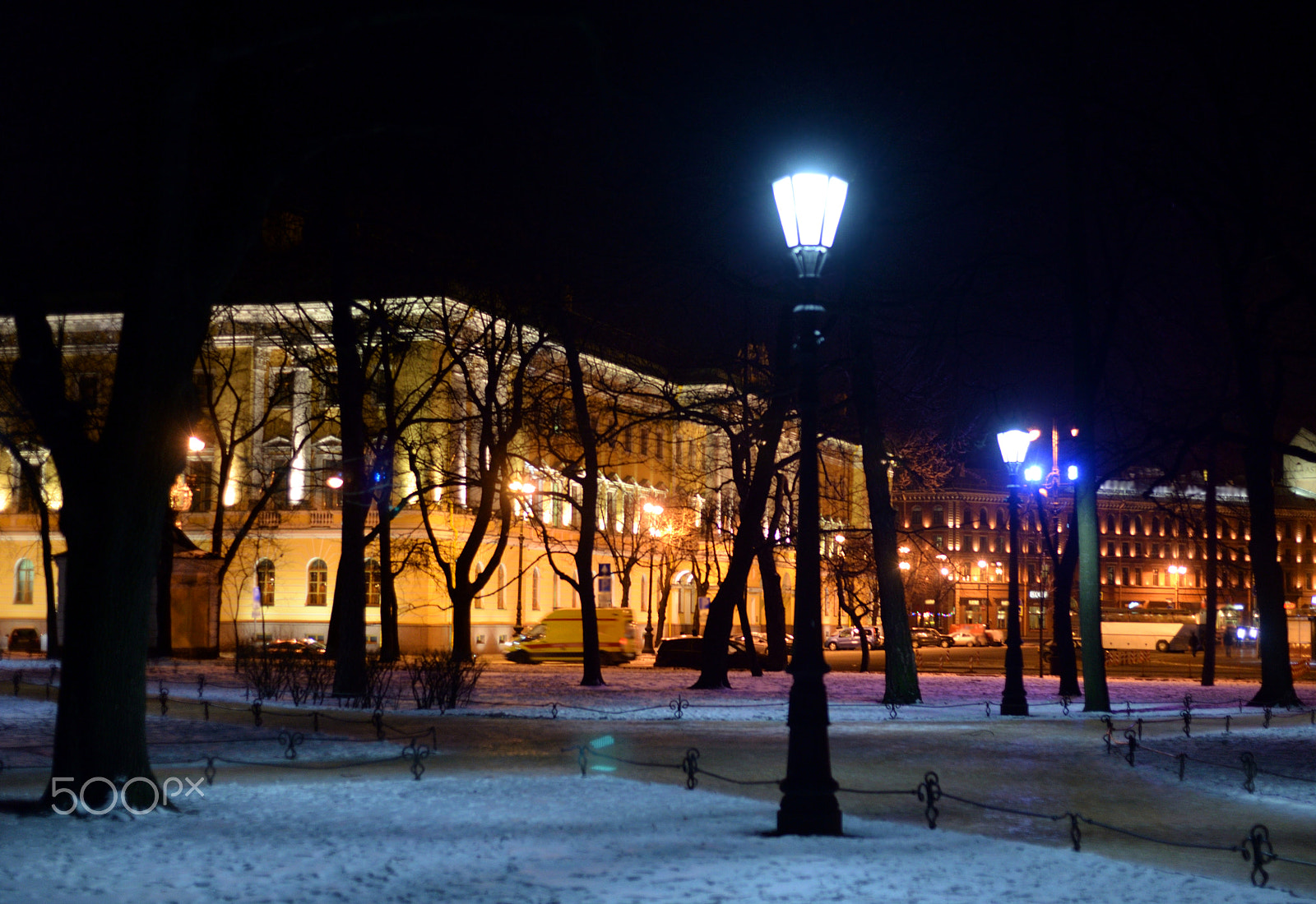 Nikon D610 + Nikon AF Nikkor 50mm F1.8D sample photo. Alexander garden at night. photography