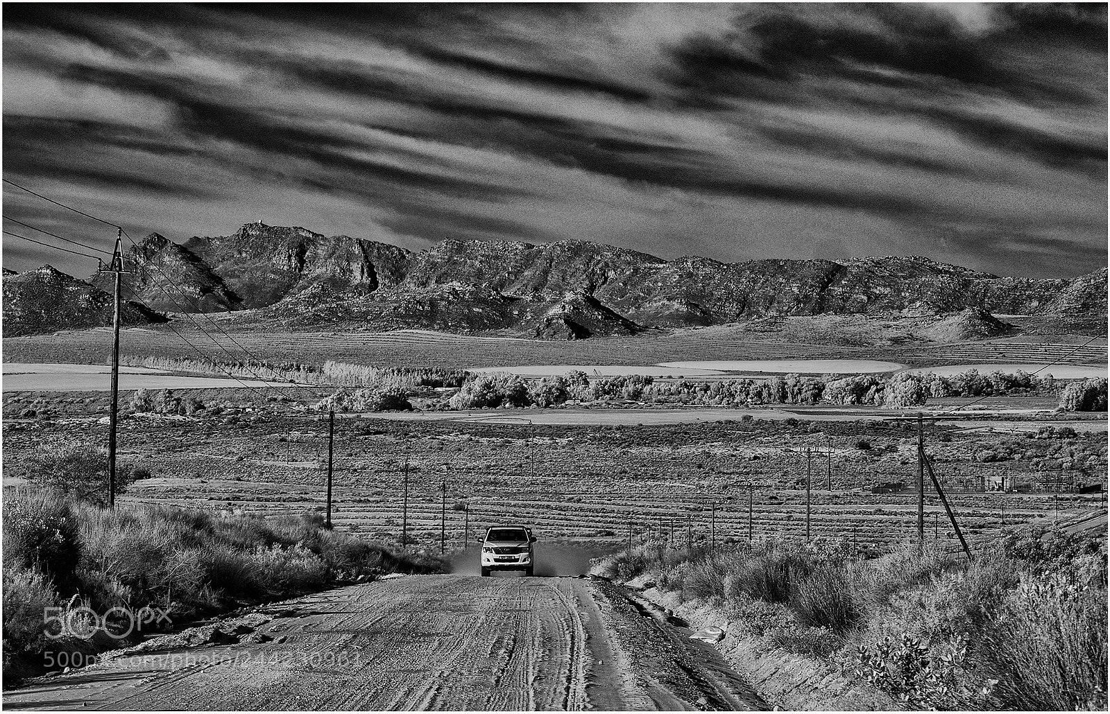 Fujifilm X-M1 sample photo. The wide open road photography