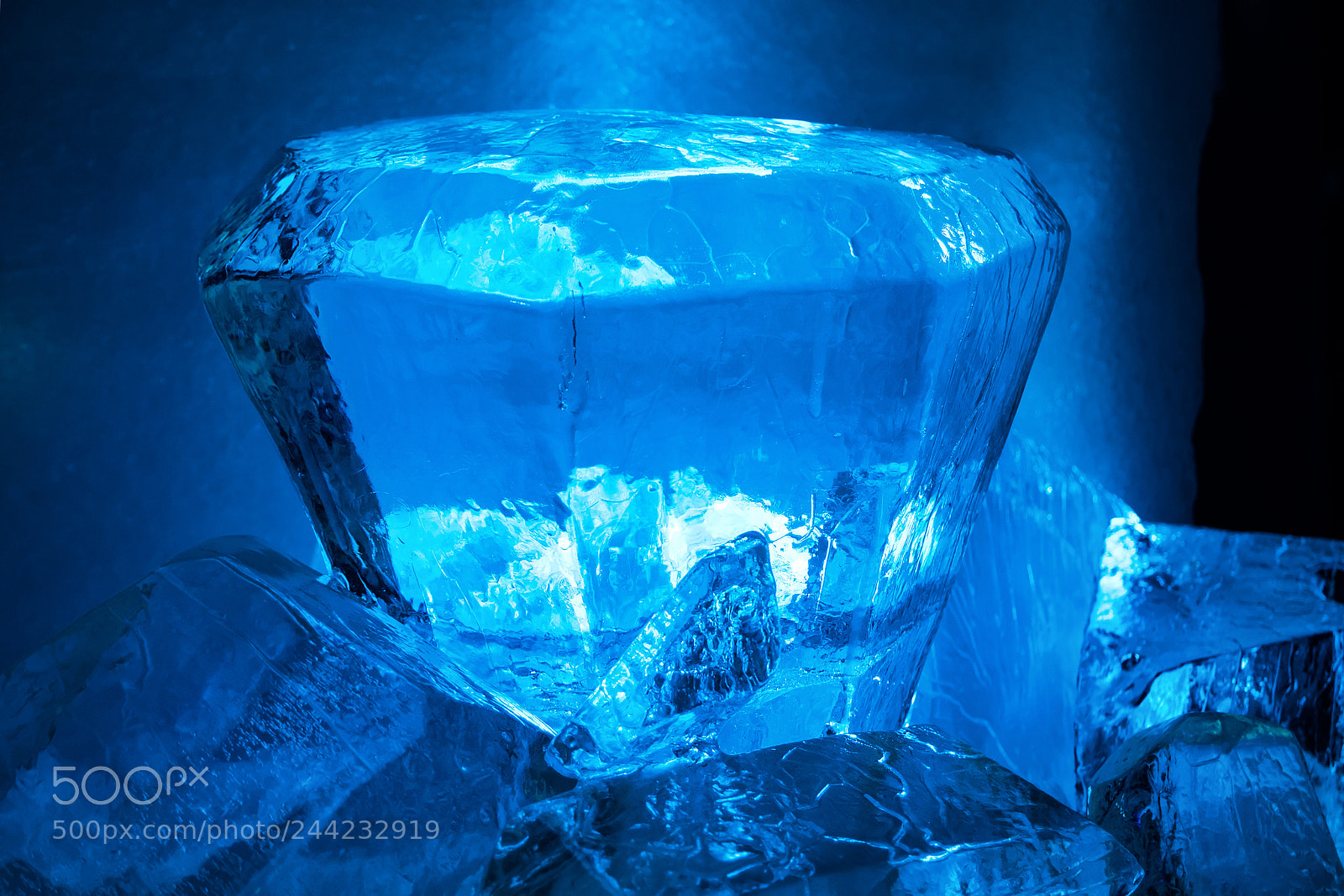Samsung NX500 sample photo. Blue ice cristal photography