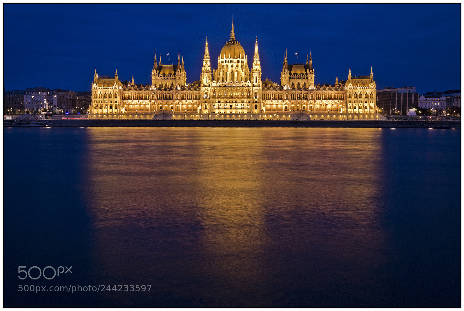 Canon EOS M sample photo. Blue hour, hungarian parliament photography
